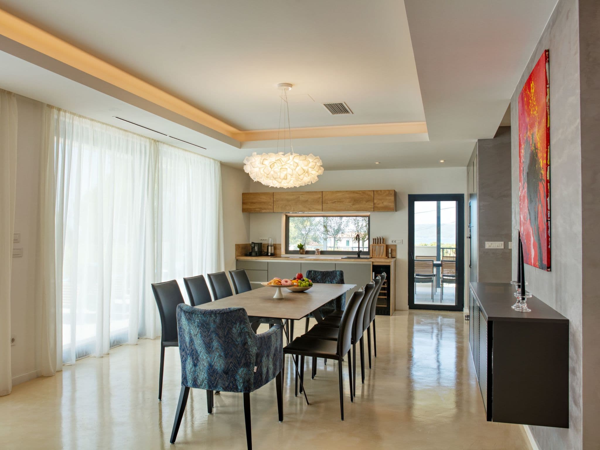 Kitchen / Dining Room