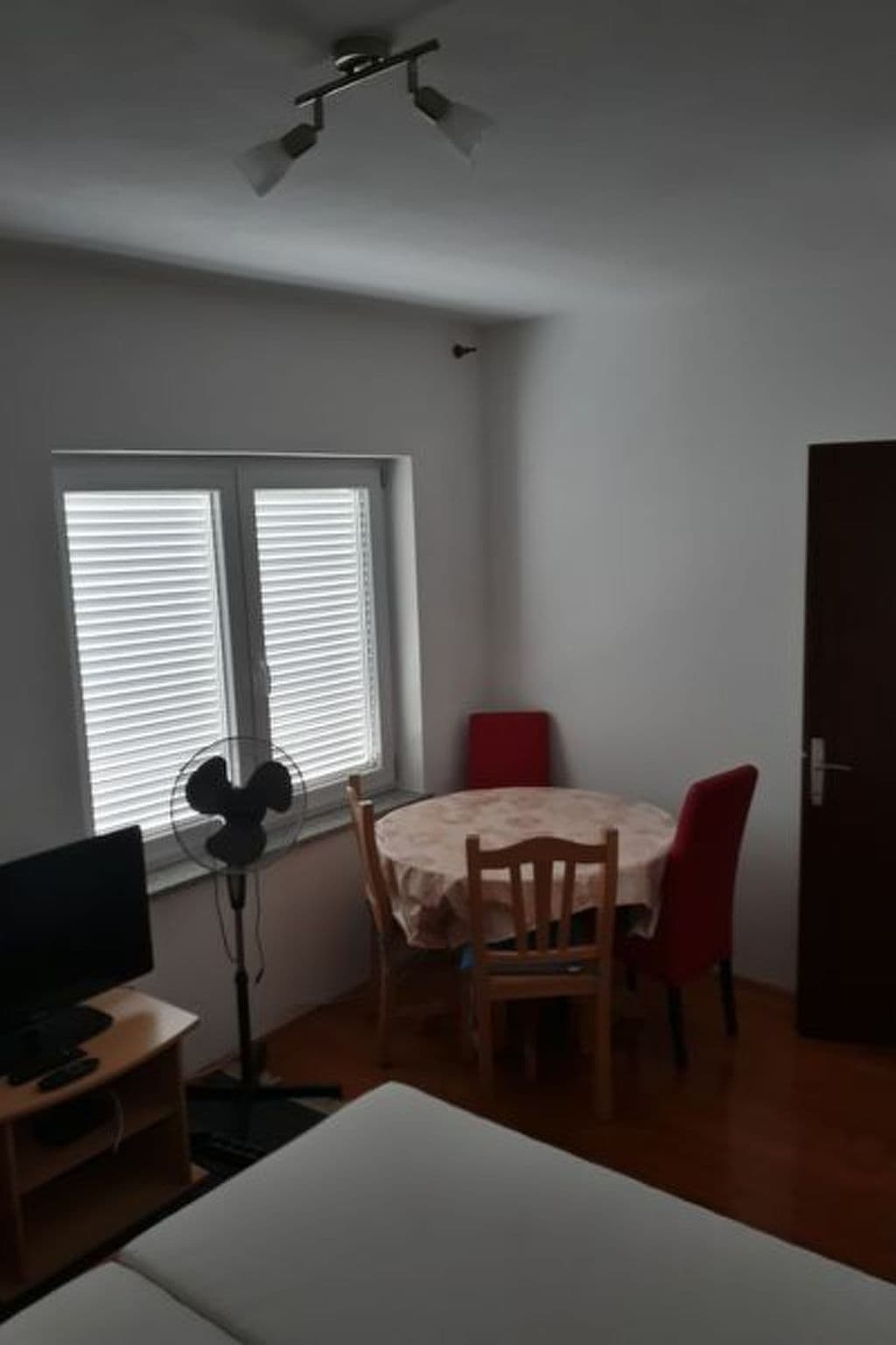 Gallery Image 13