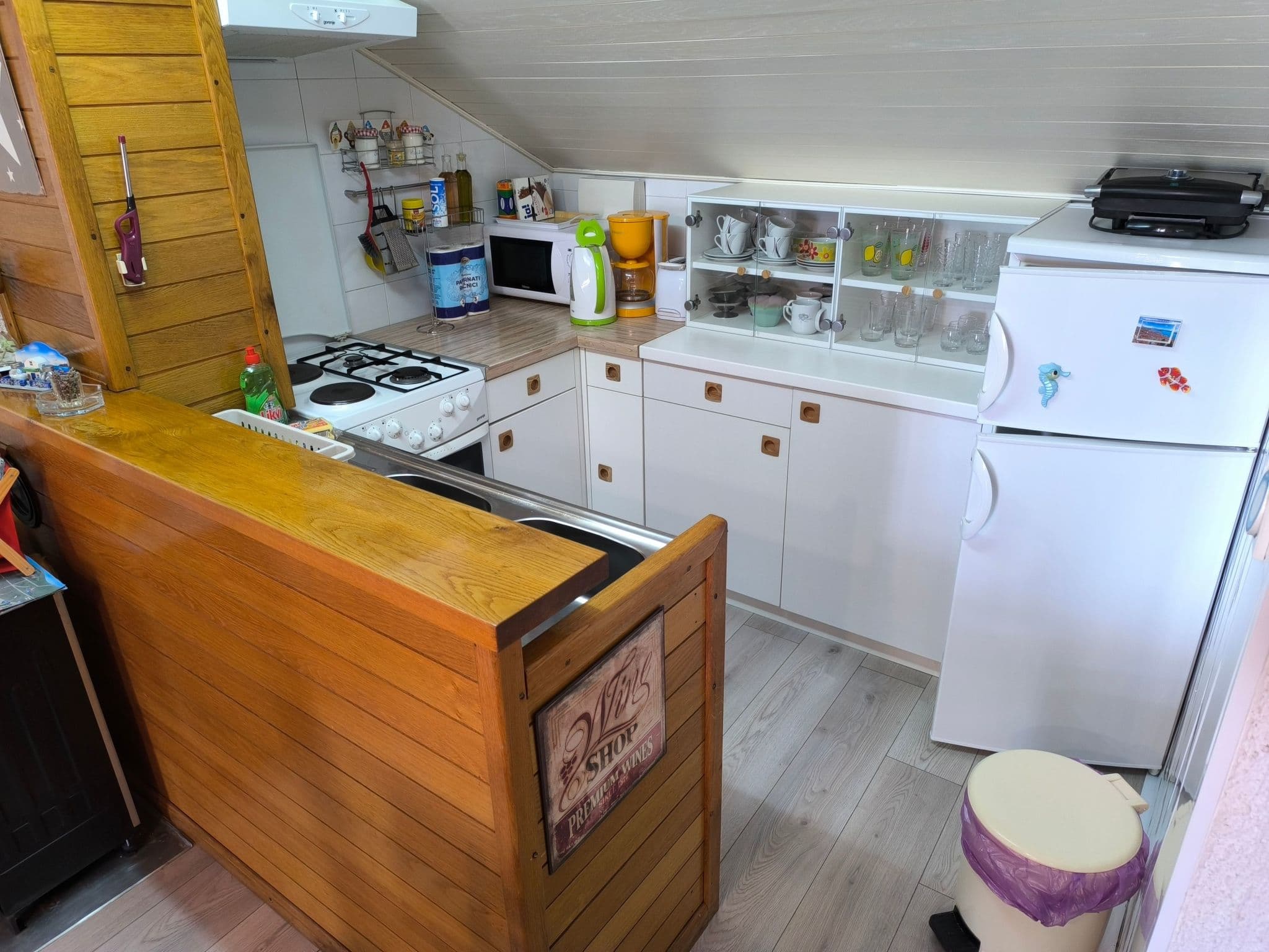 Kitchen / Dining Room