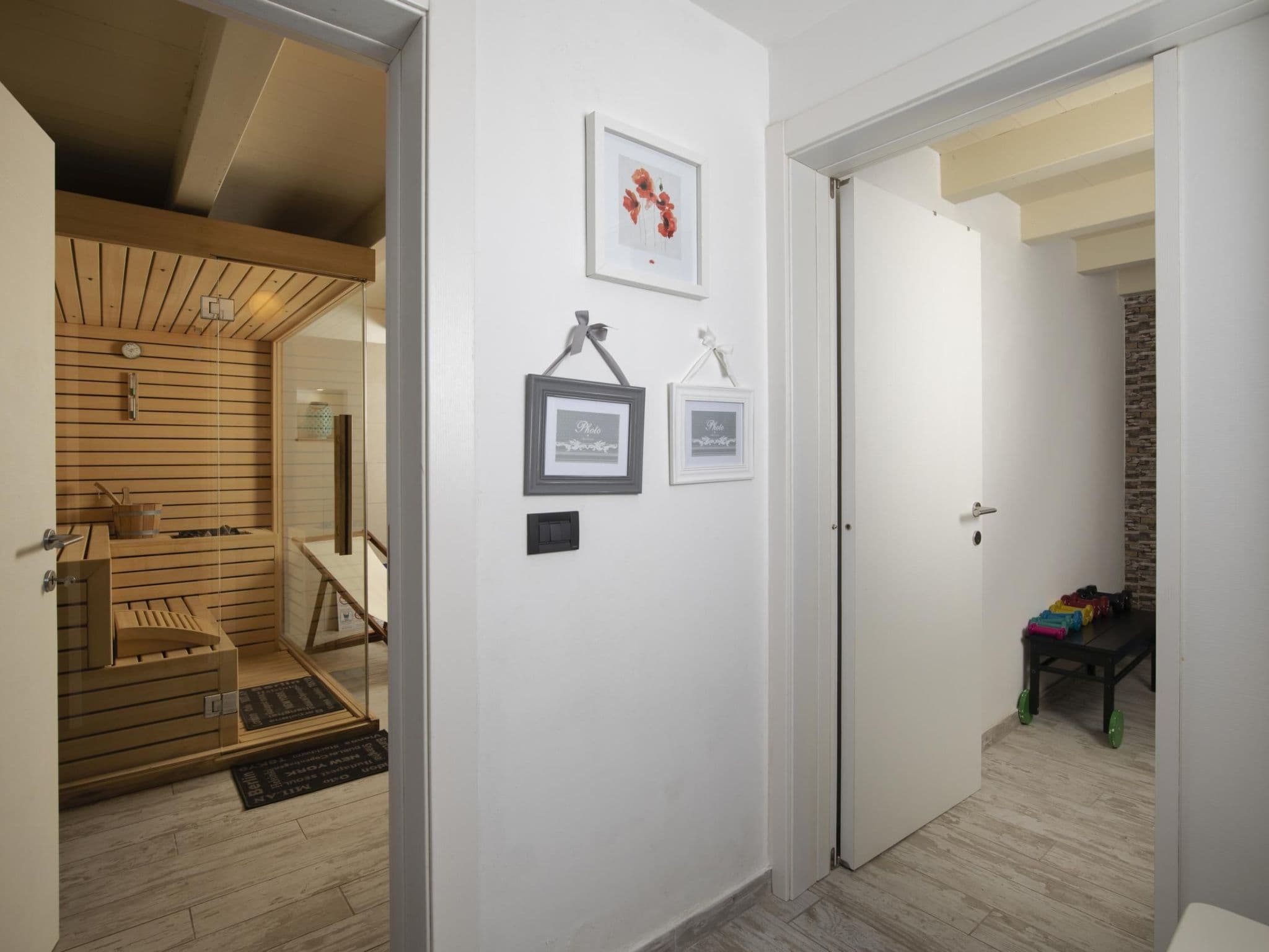 Bathroom / Wellness