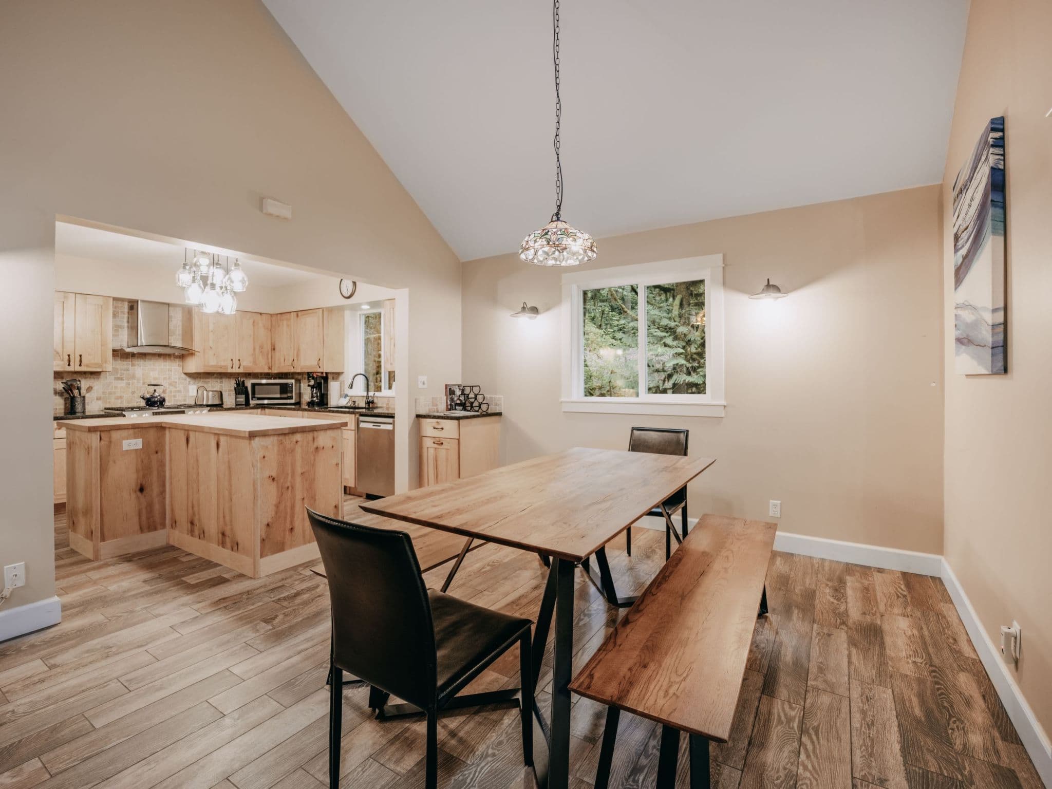 Kitchen / Dining Room