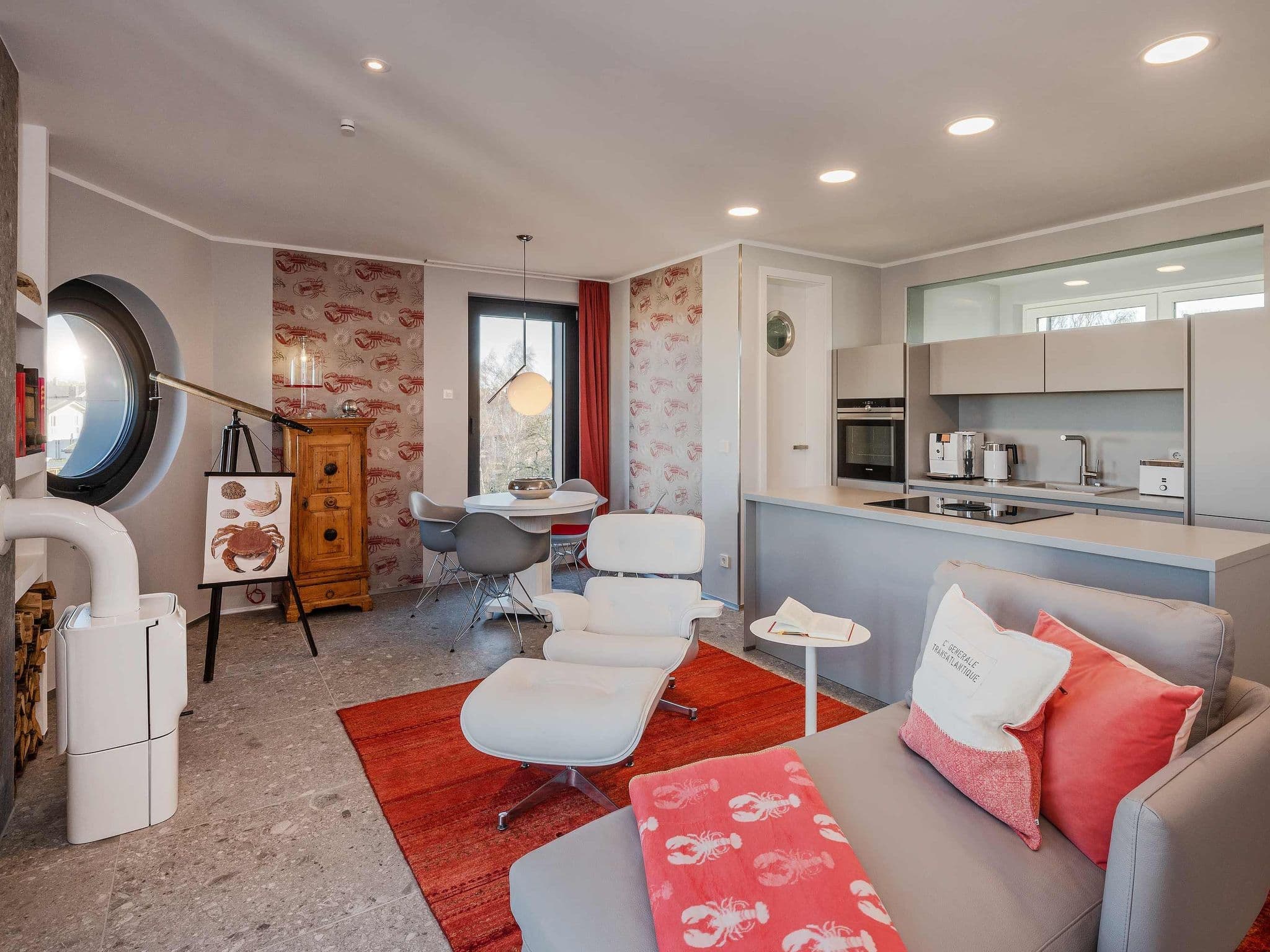 Kitchen / Dining Room