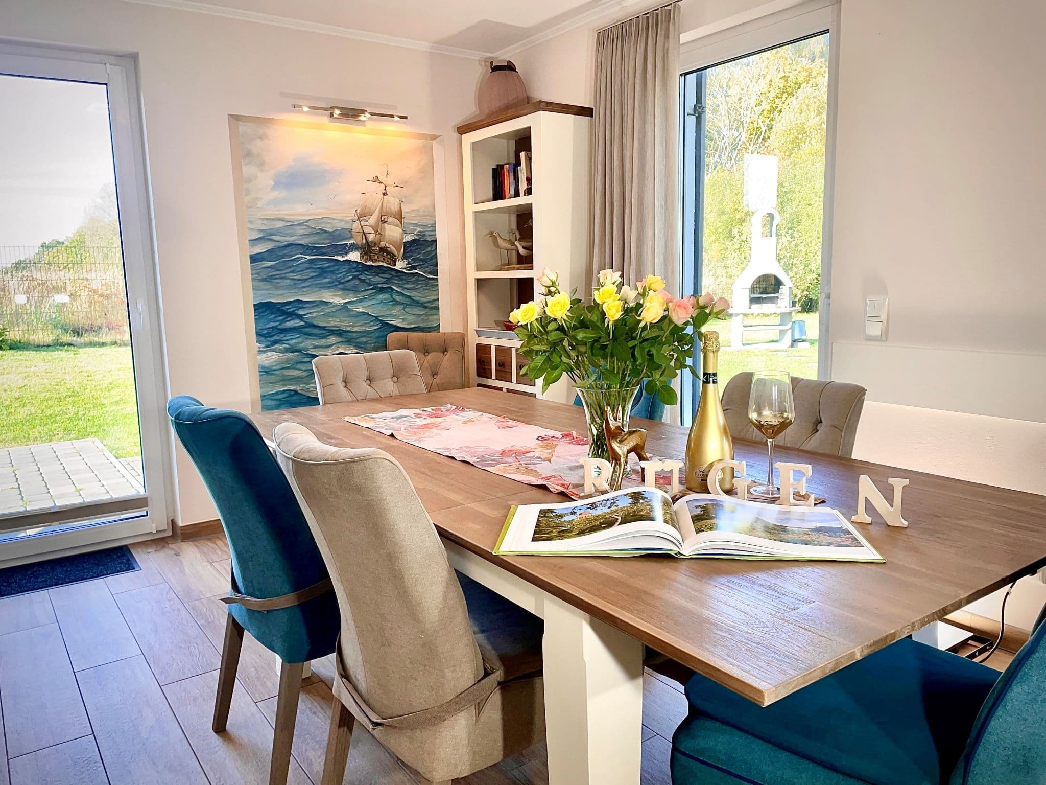 Kitchen / Dining Room