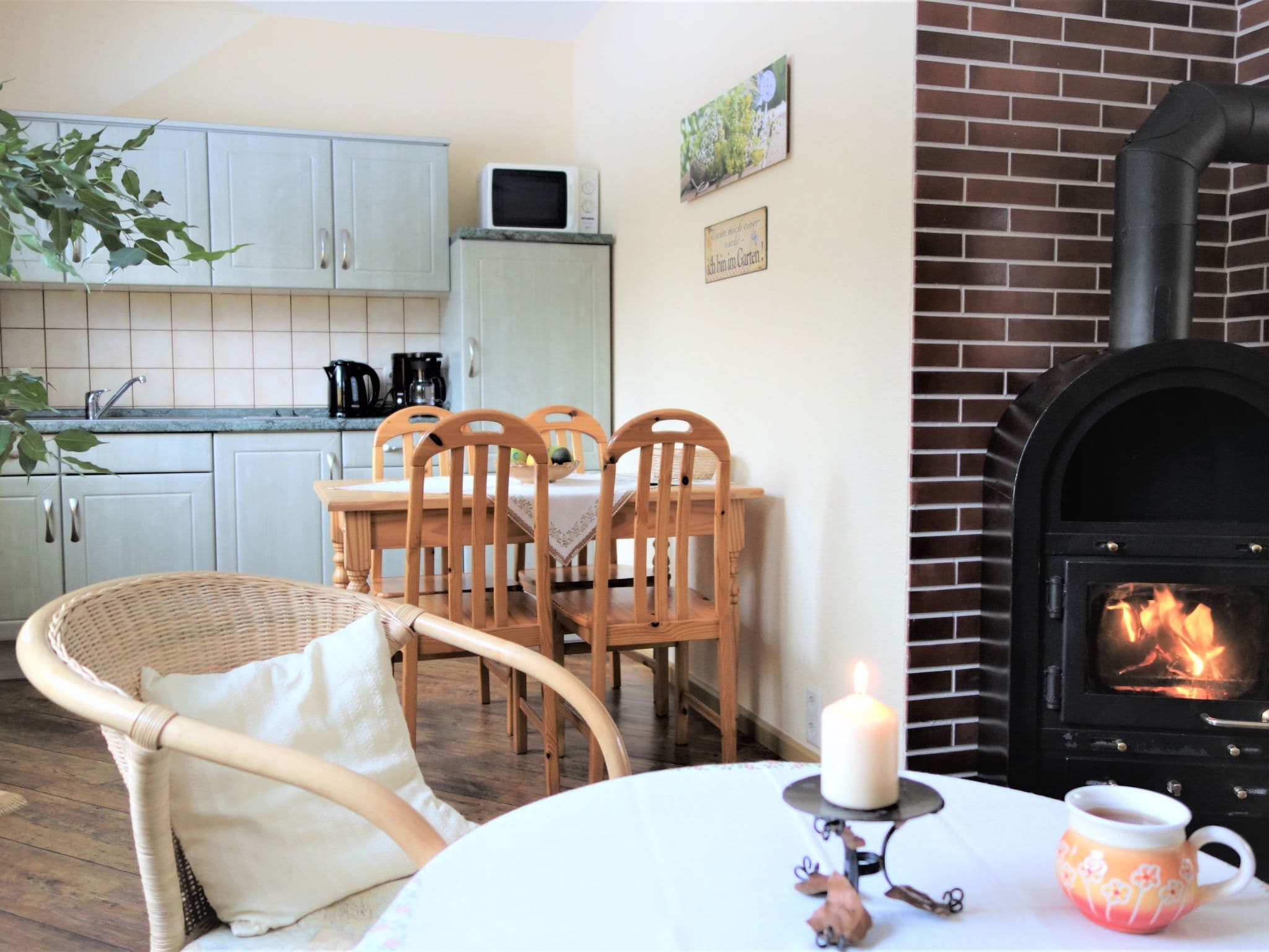 Kitchen / Dining Room