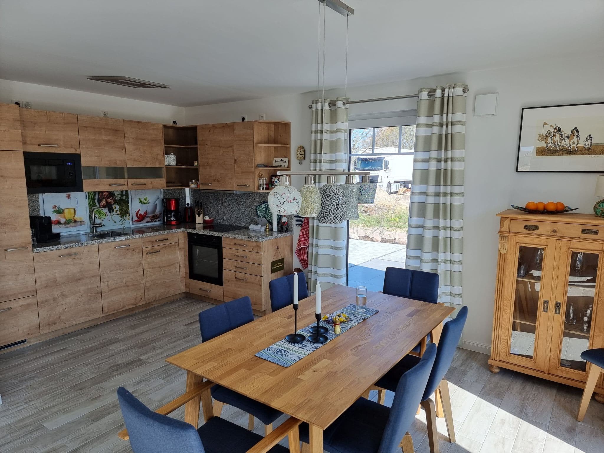 Kitchen / Dining Room