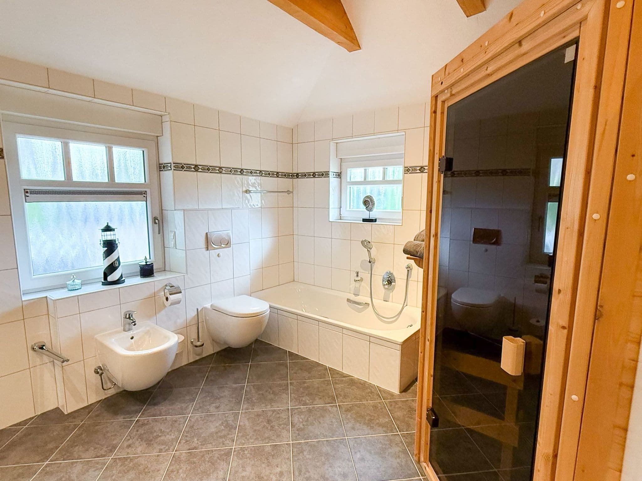 Bathroom / Wellness