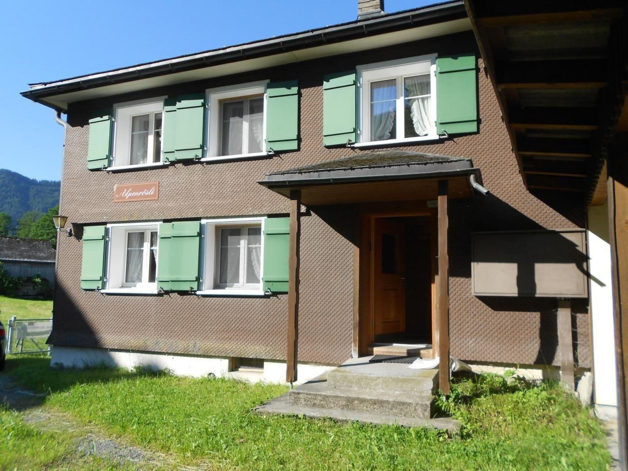 Gallery Image 14