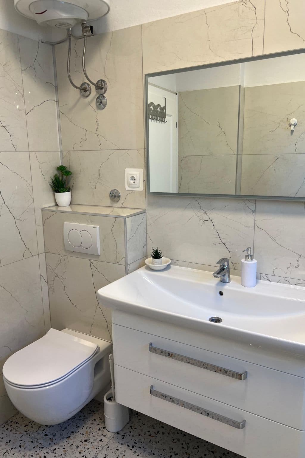 Gallery Image 21