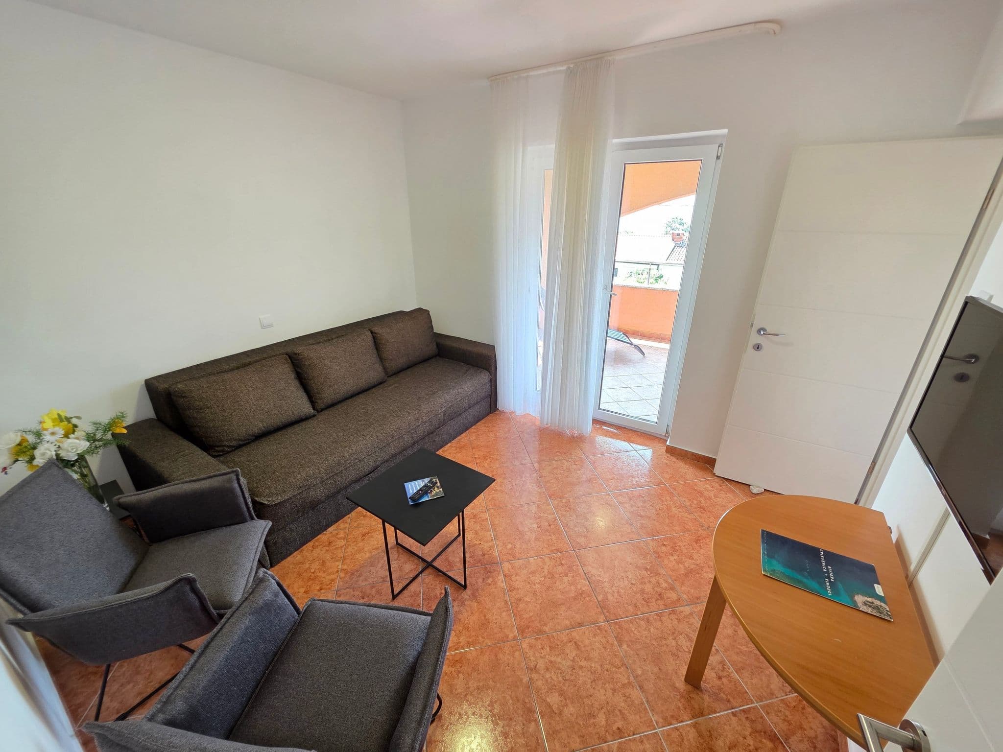 Gallery Image 8