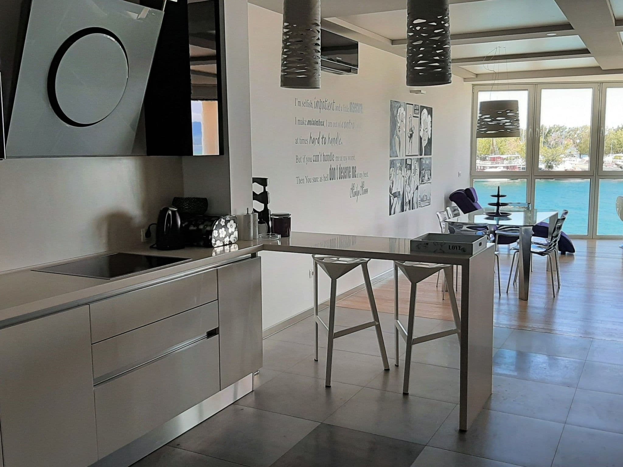 Kitchen / Dining Room