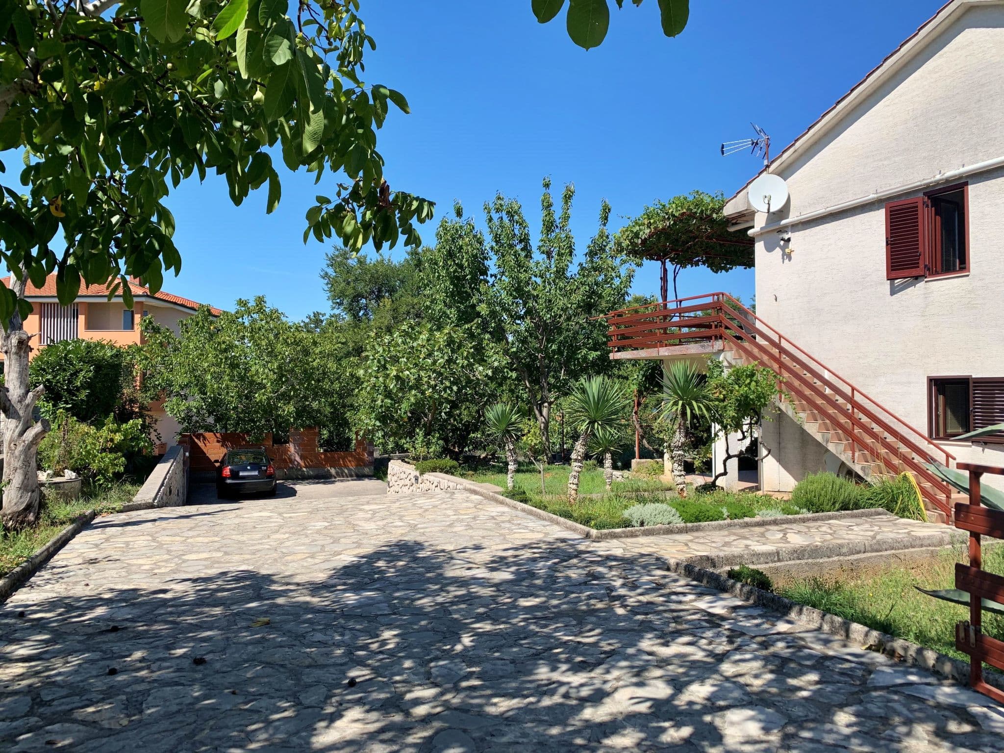Gallery Image 28