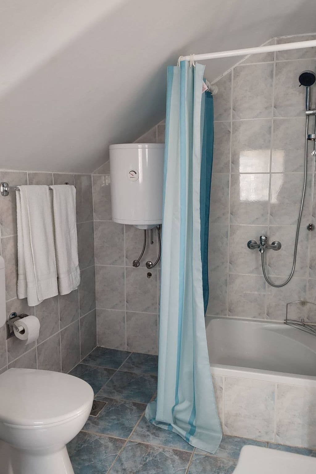Bathroom / Wellness