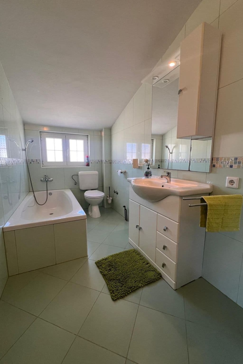 Bathroom / Wellness