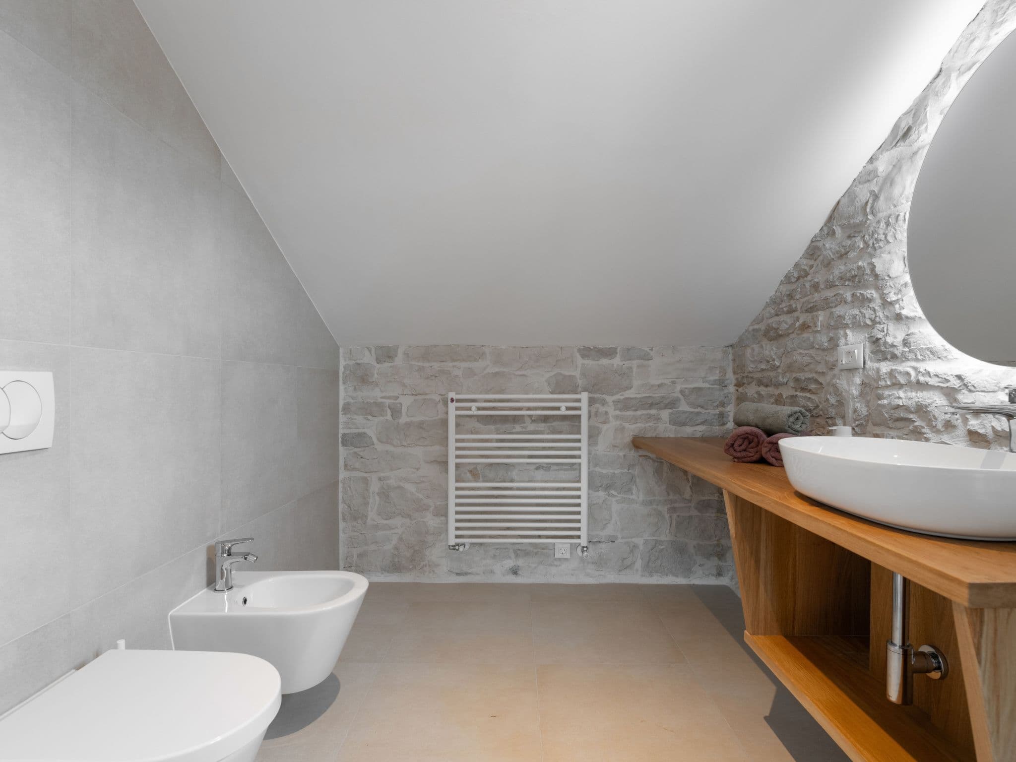 Bathroom / Wellness