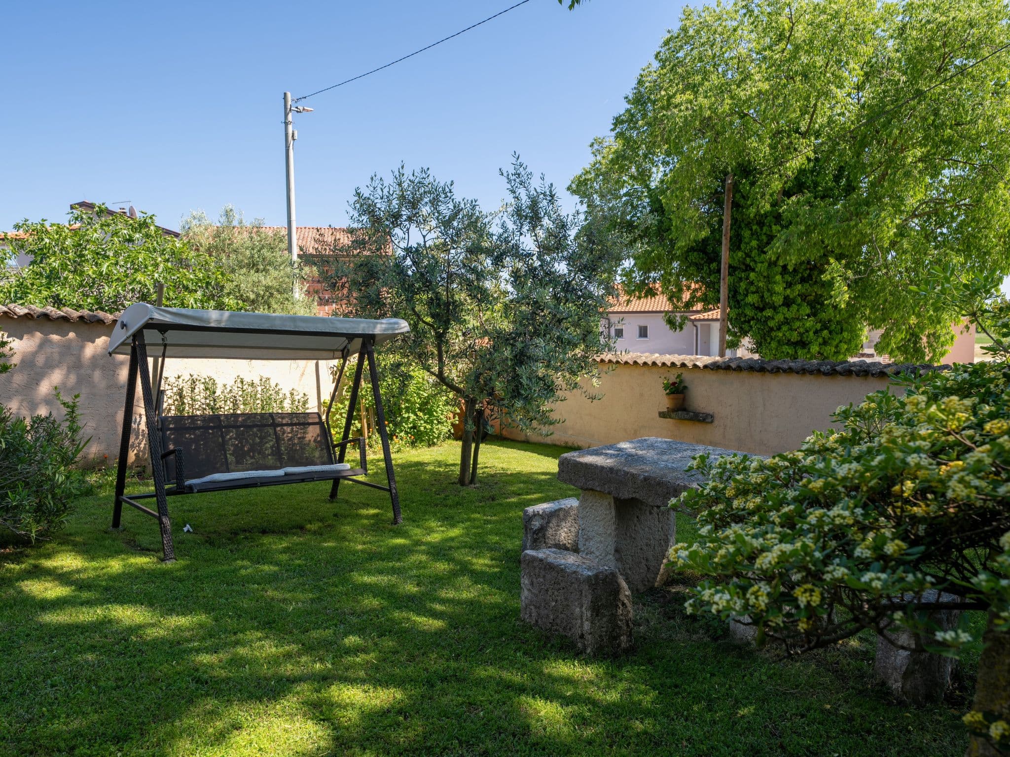 Gallery Image 38