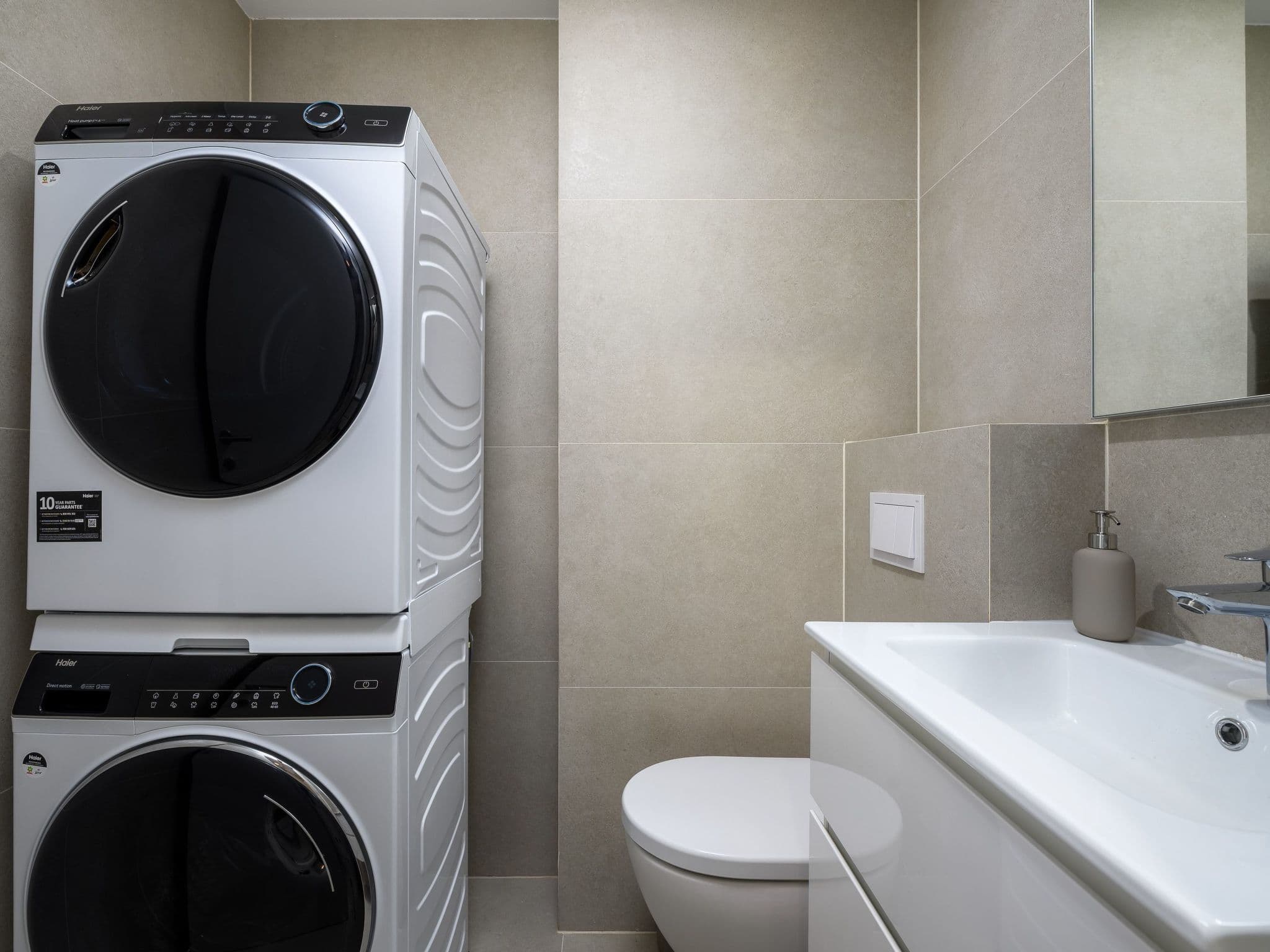 Bathroom / Wellness