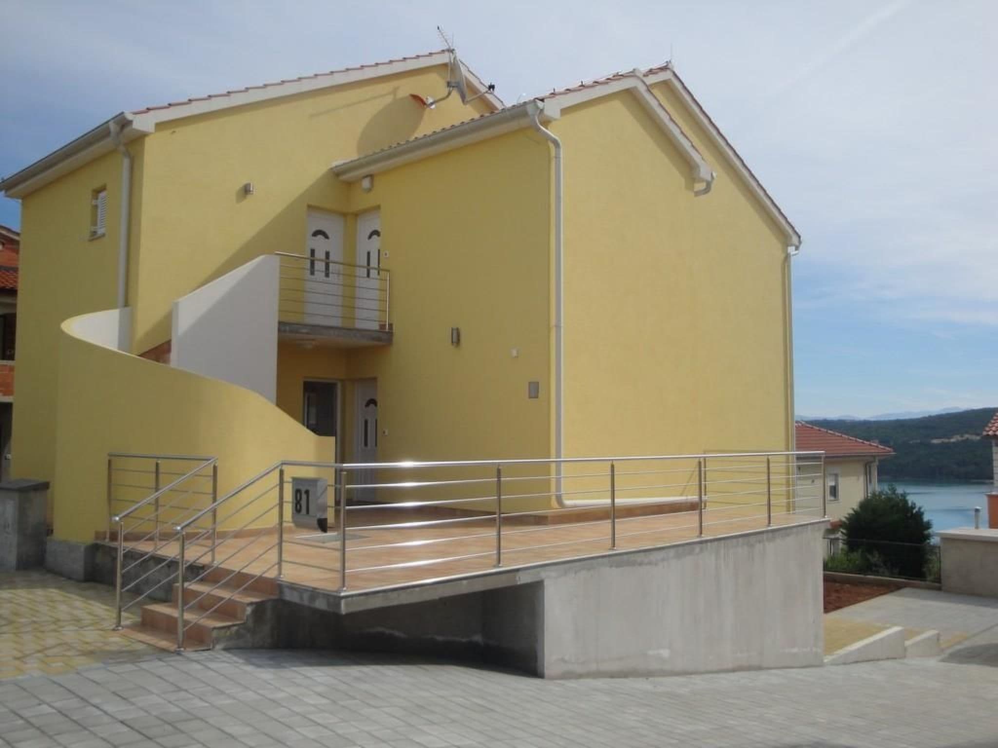Gallery Image 48