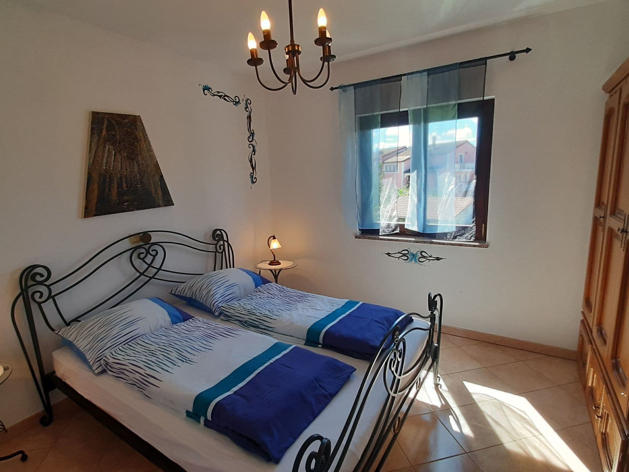 Gallery Image 15