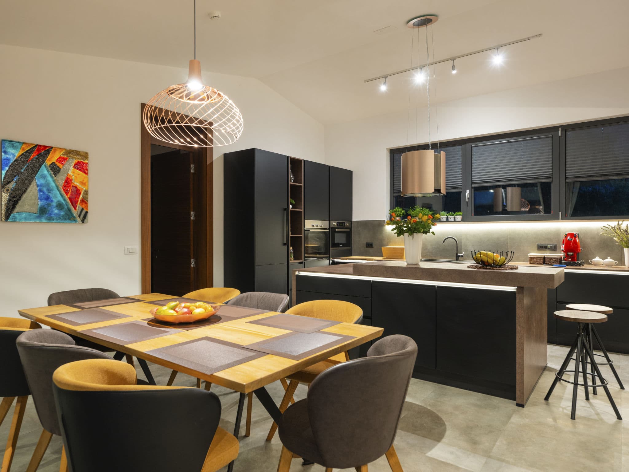 Kitchen / Dining Room