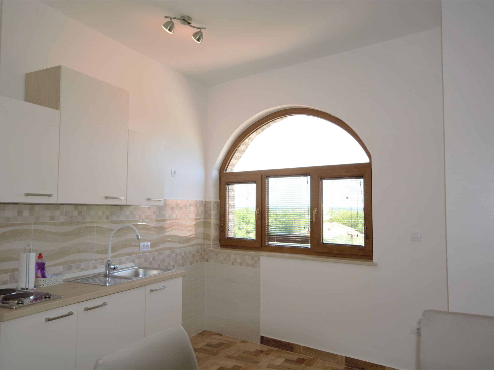 Gallery Image 33