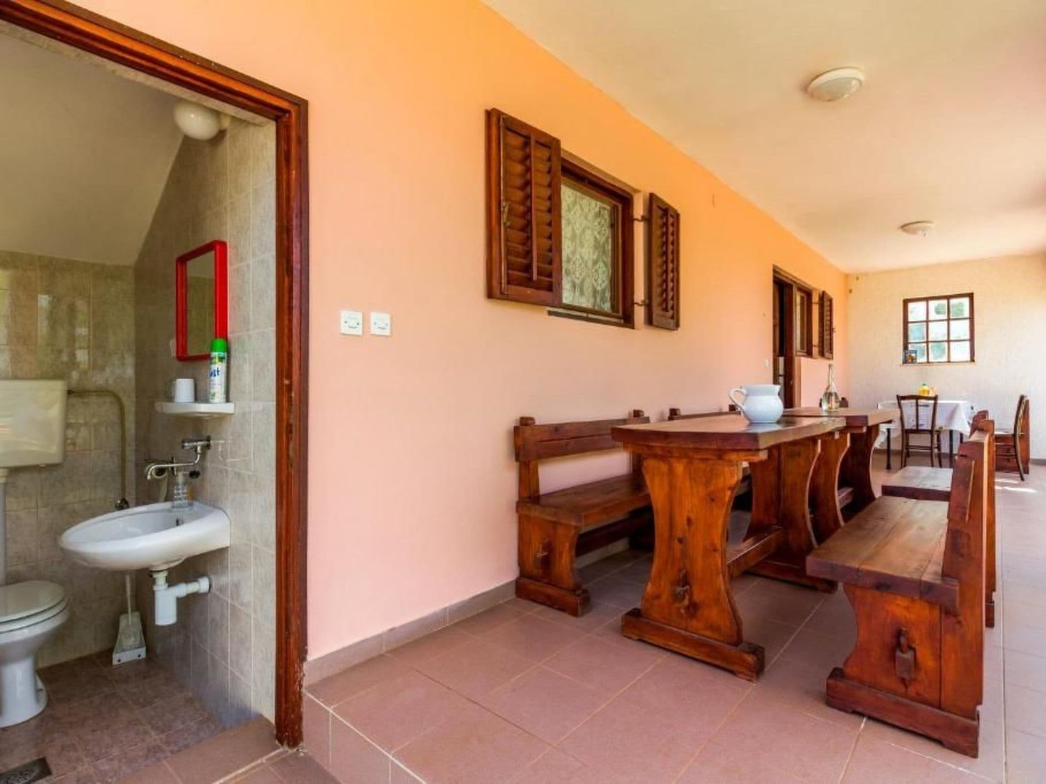 Bathroom / Wellness