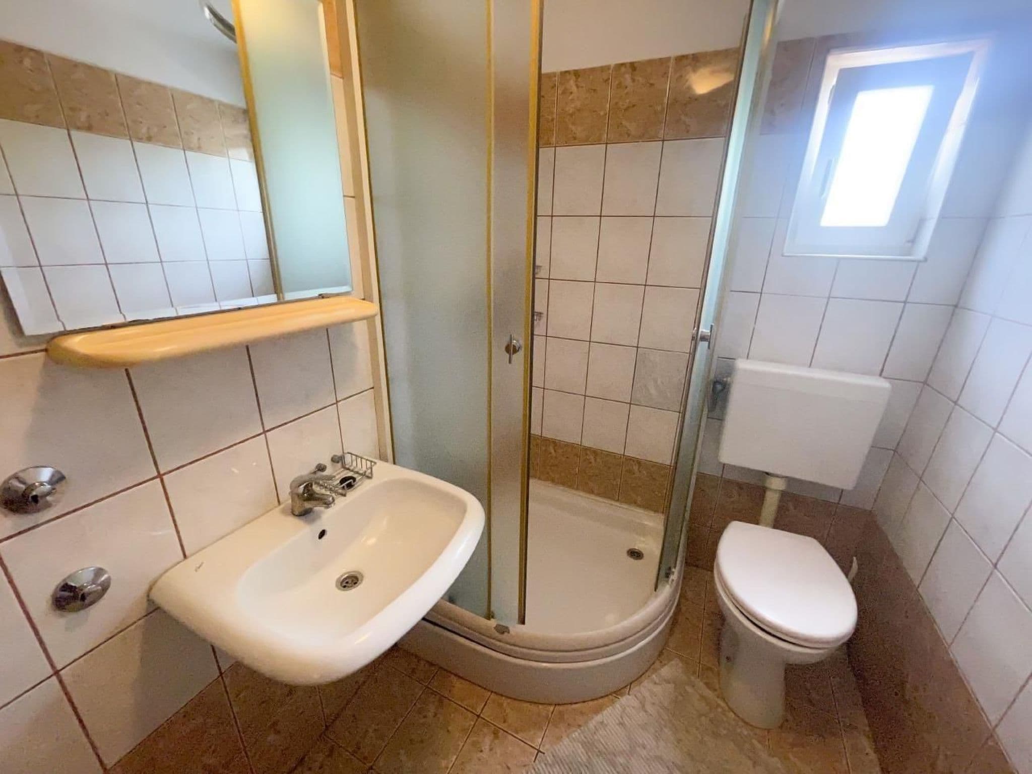 Gallery Image 9