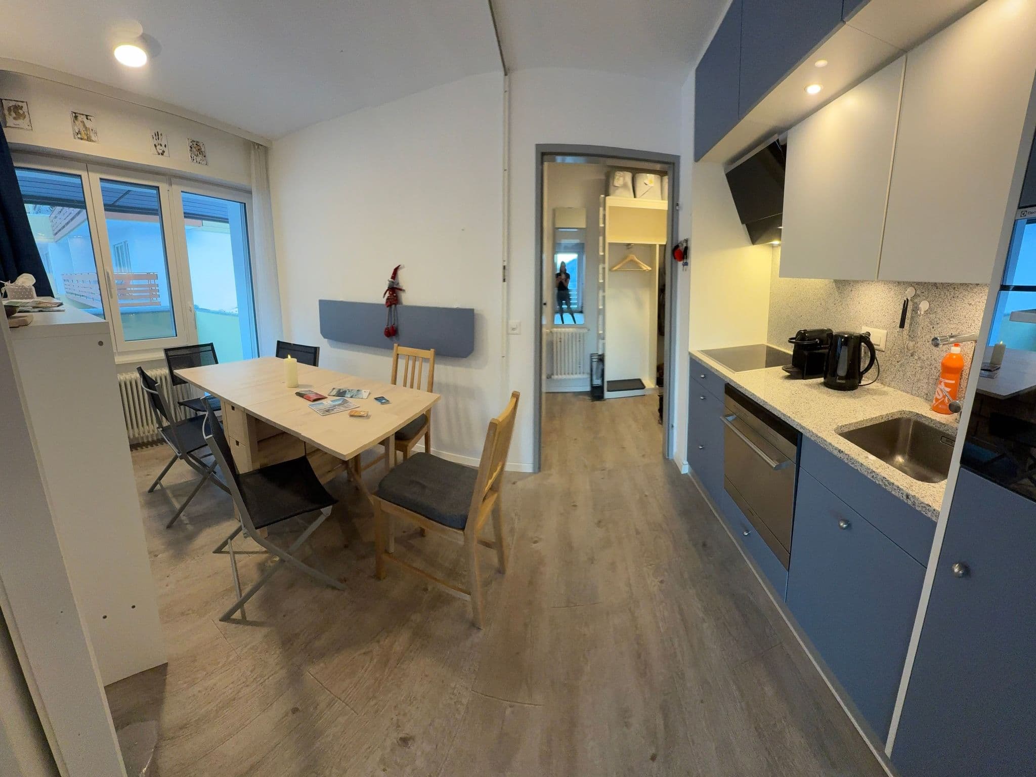 Kitchen / Dining Room