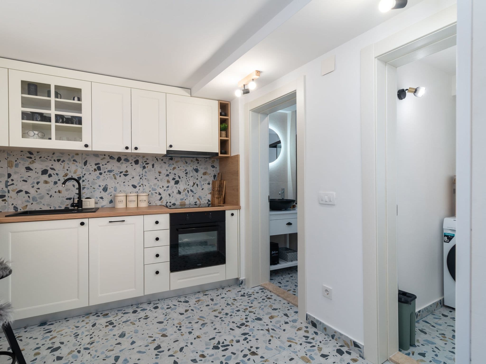 Gallery Image 8