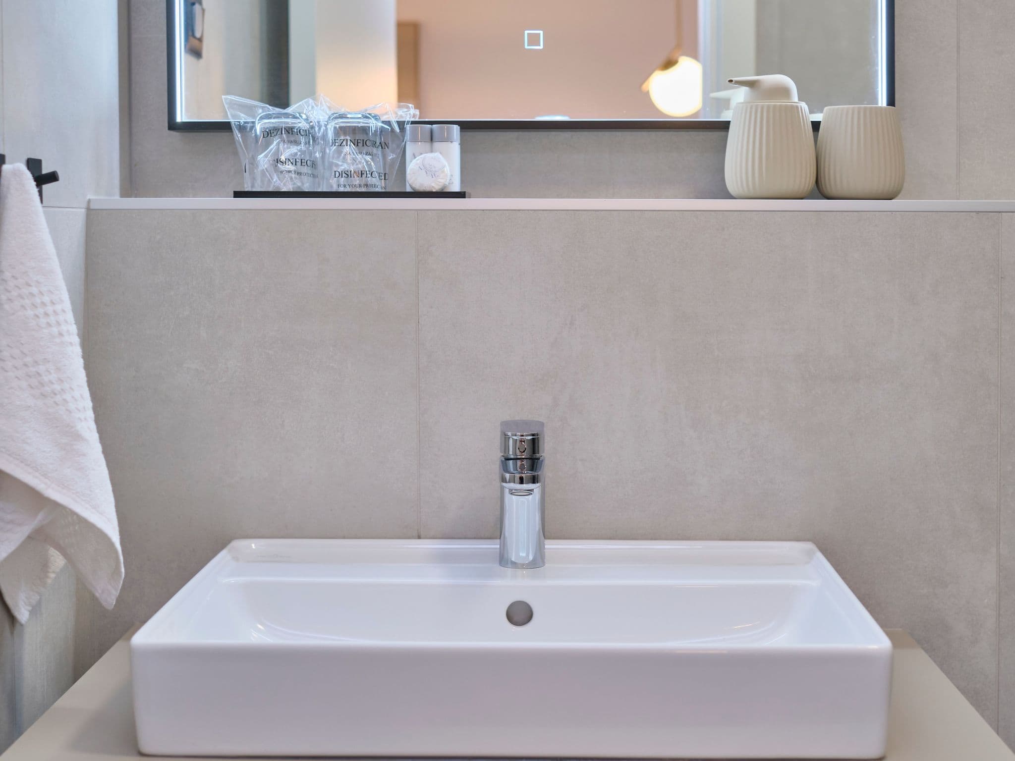 Bathroom / Wellness