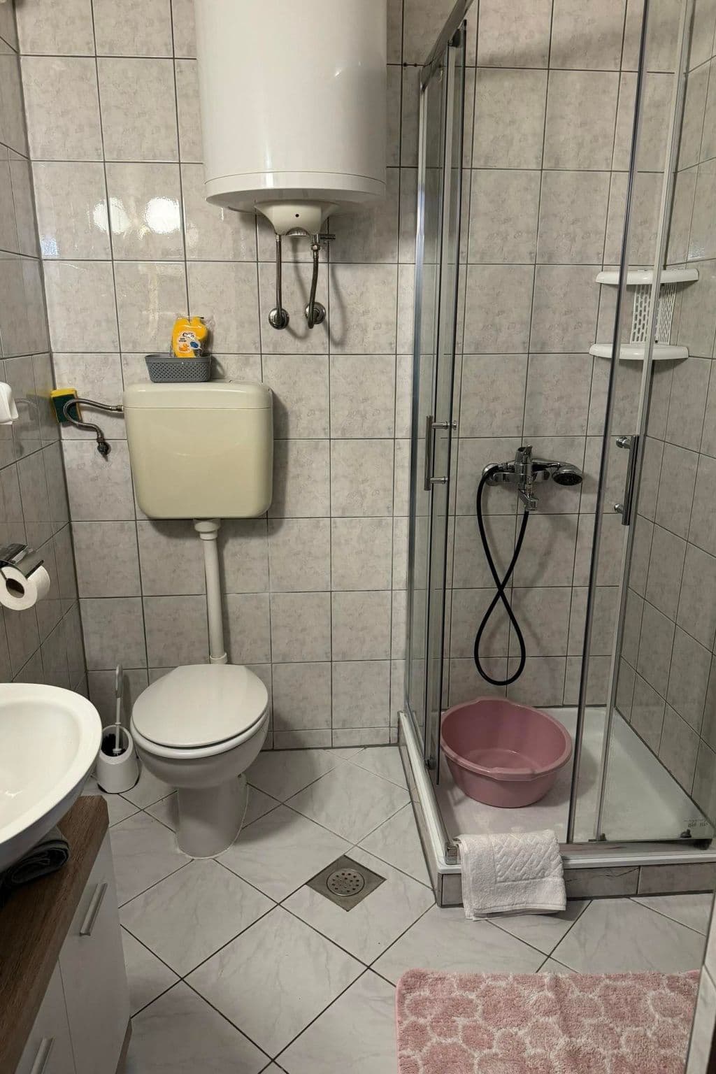 Bathroom / Wellness