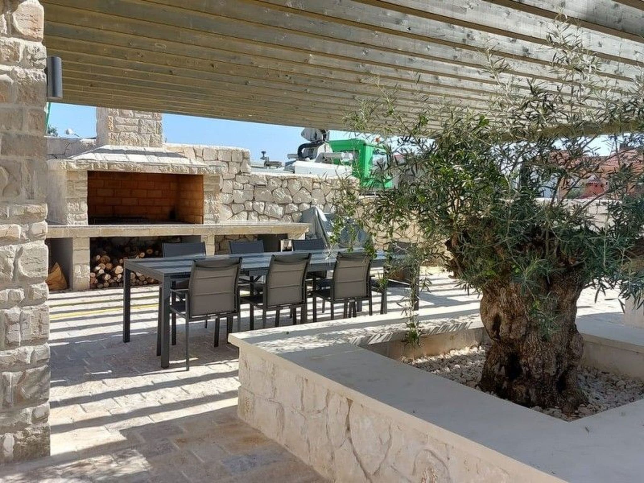 Gallery Image 21