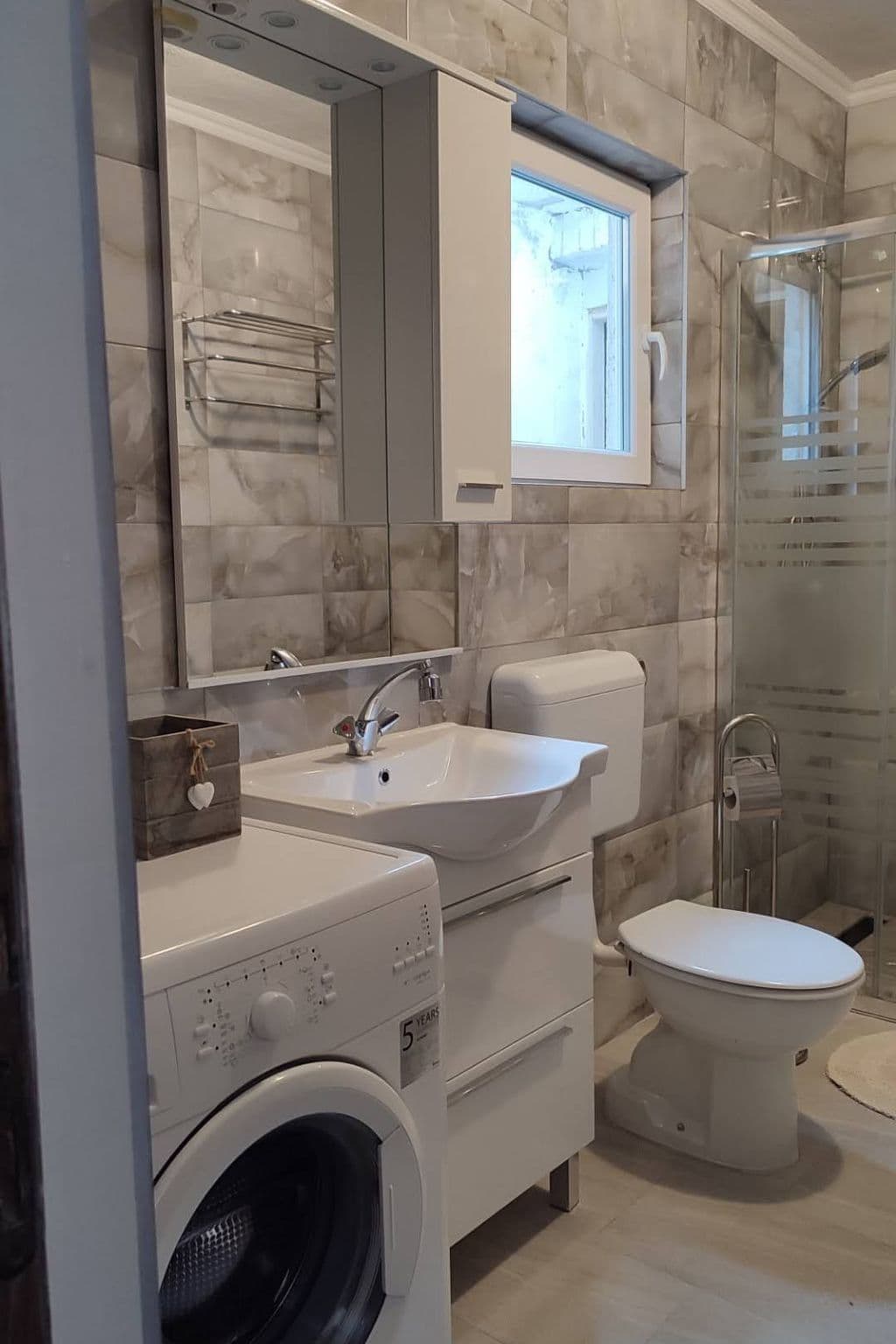Bathroom / Wellness