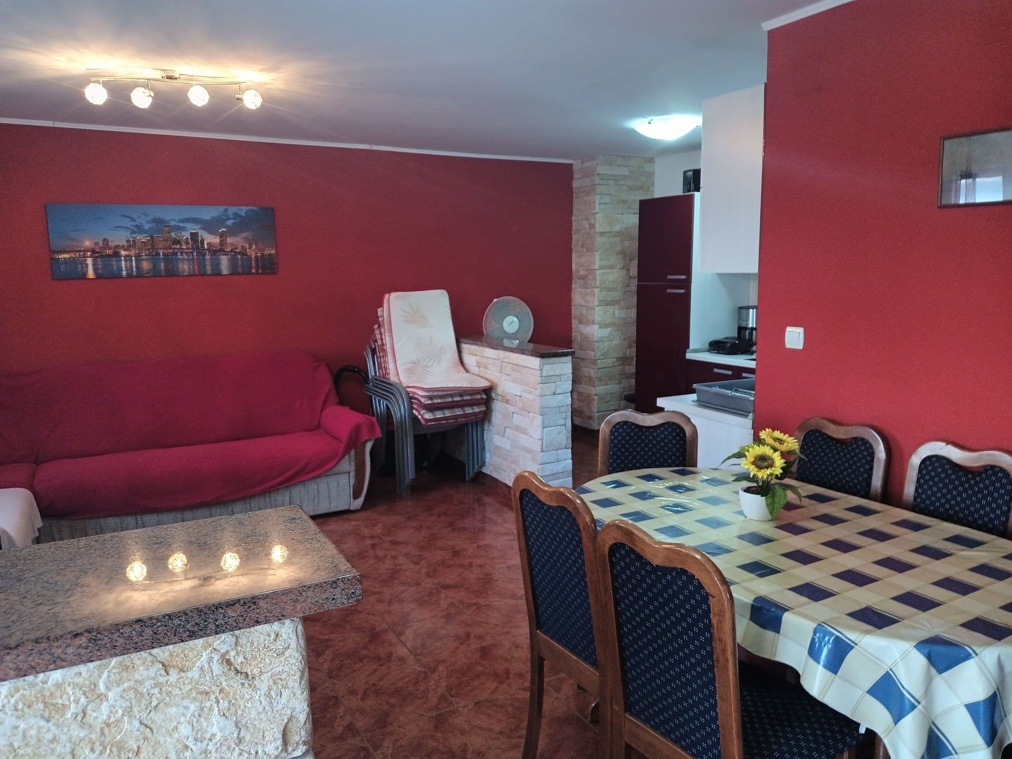 Kitchen / Dining Room