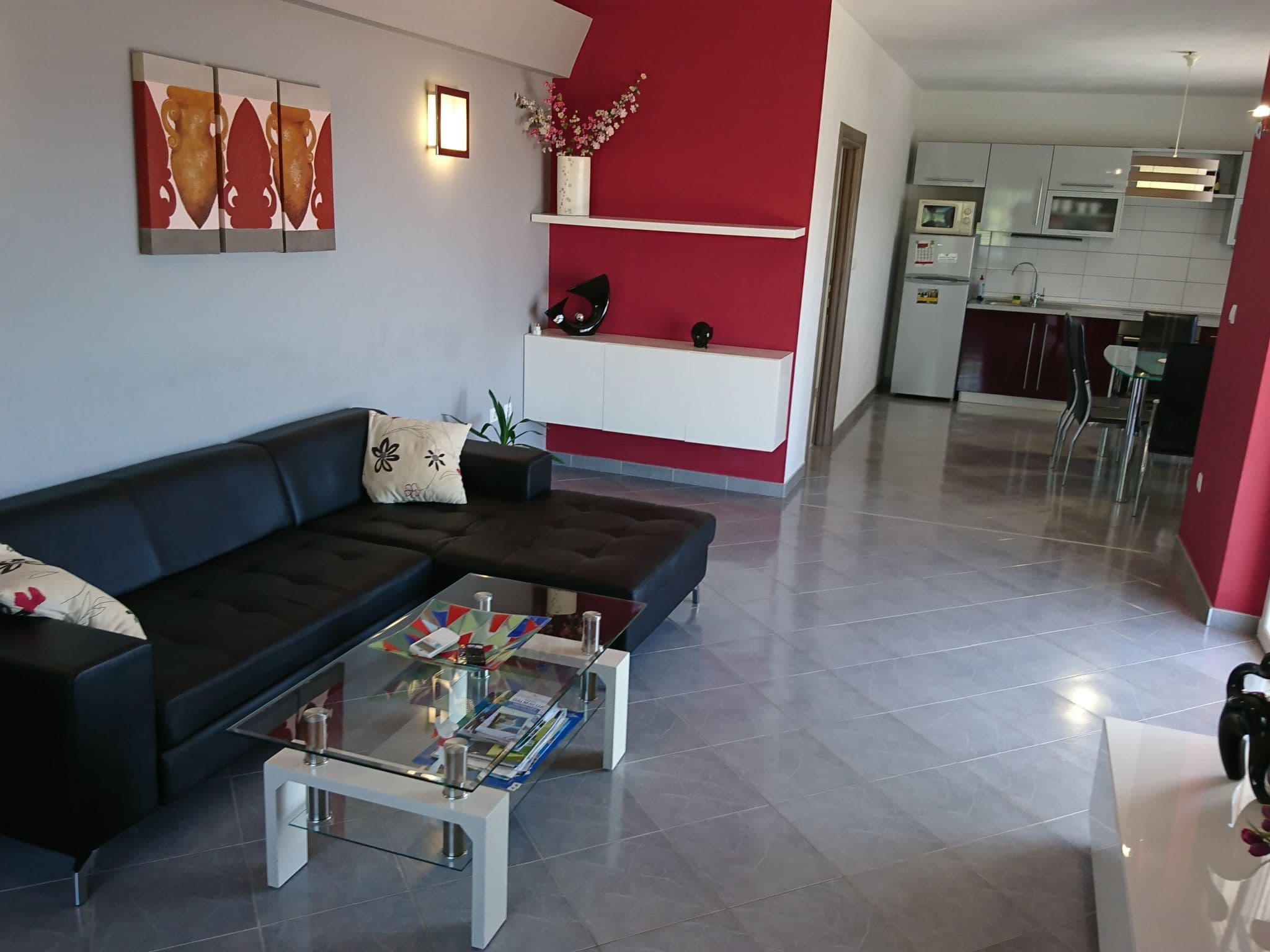 Kitchen / Dining Room