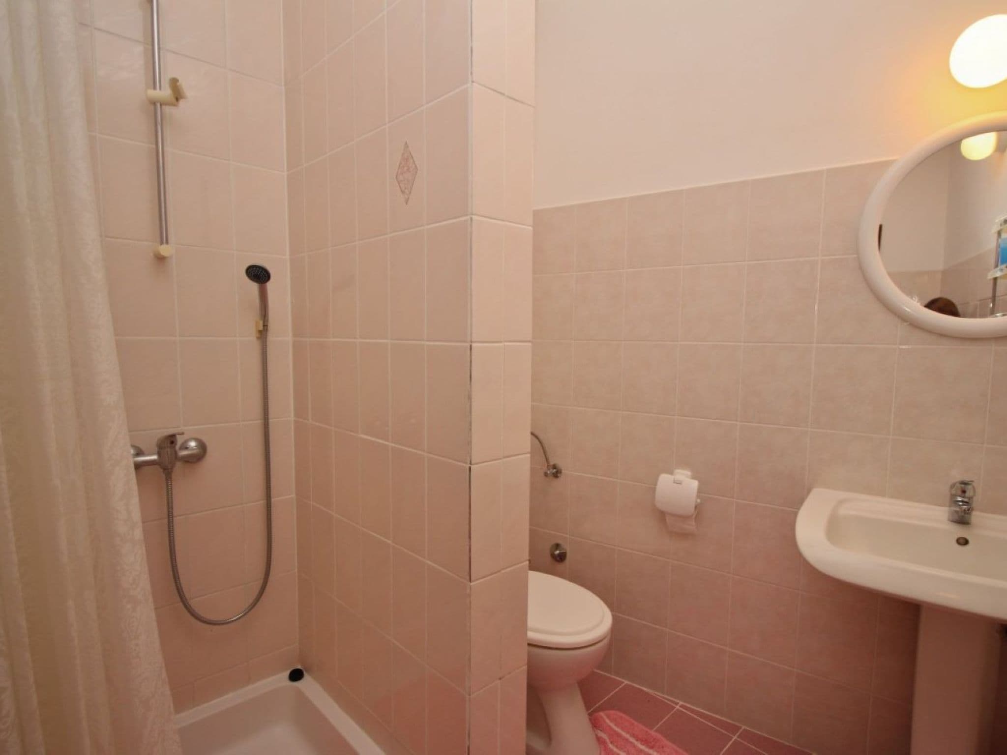 Gallery Image 15
