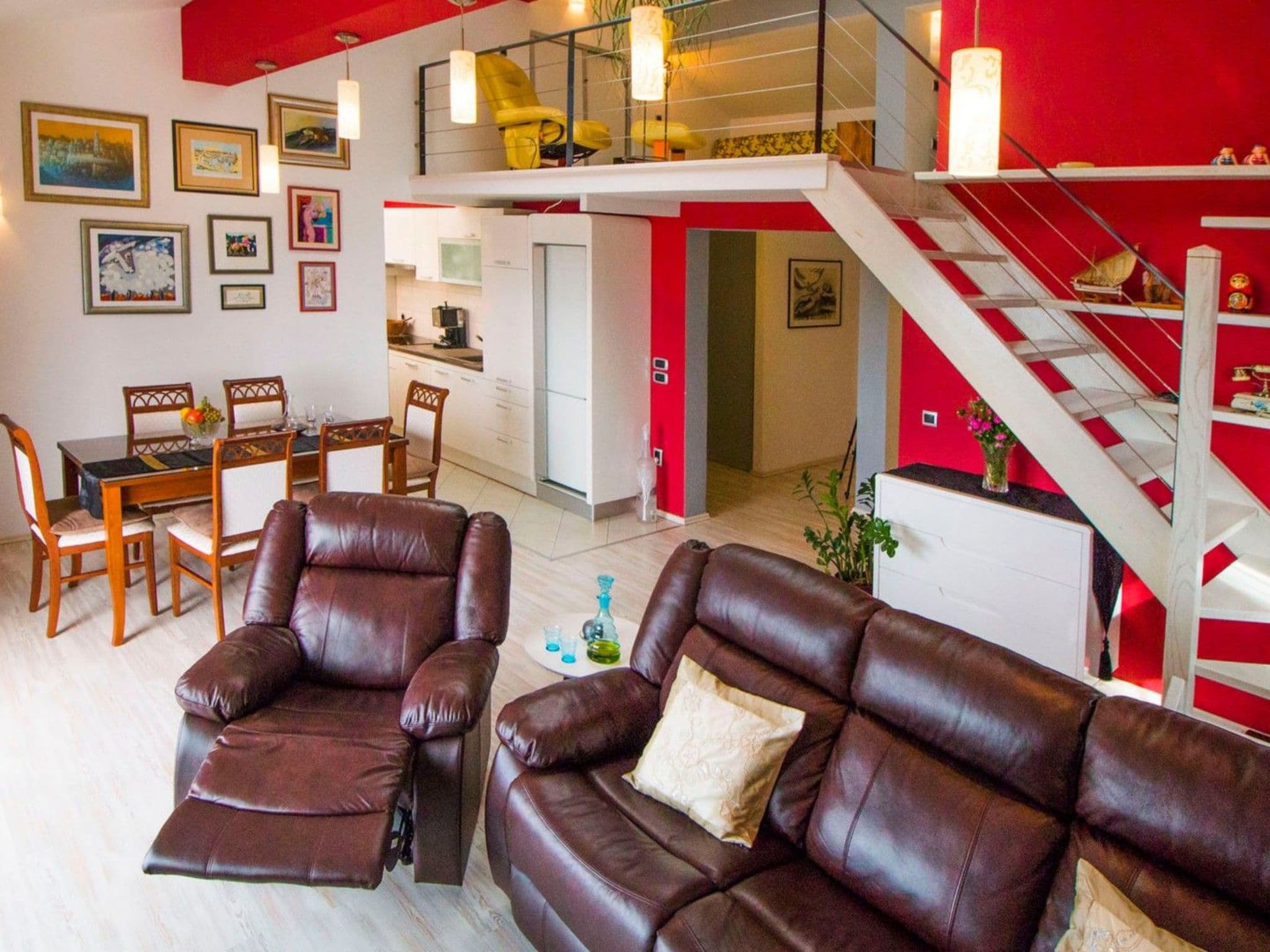 Gallery Image 9