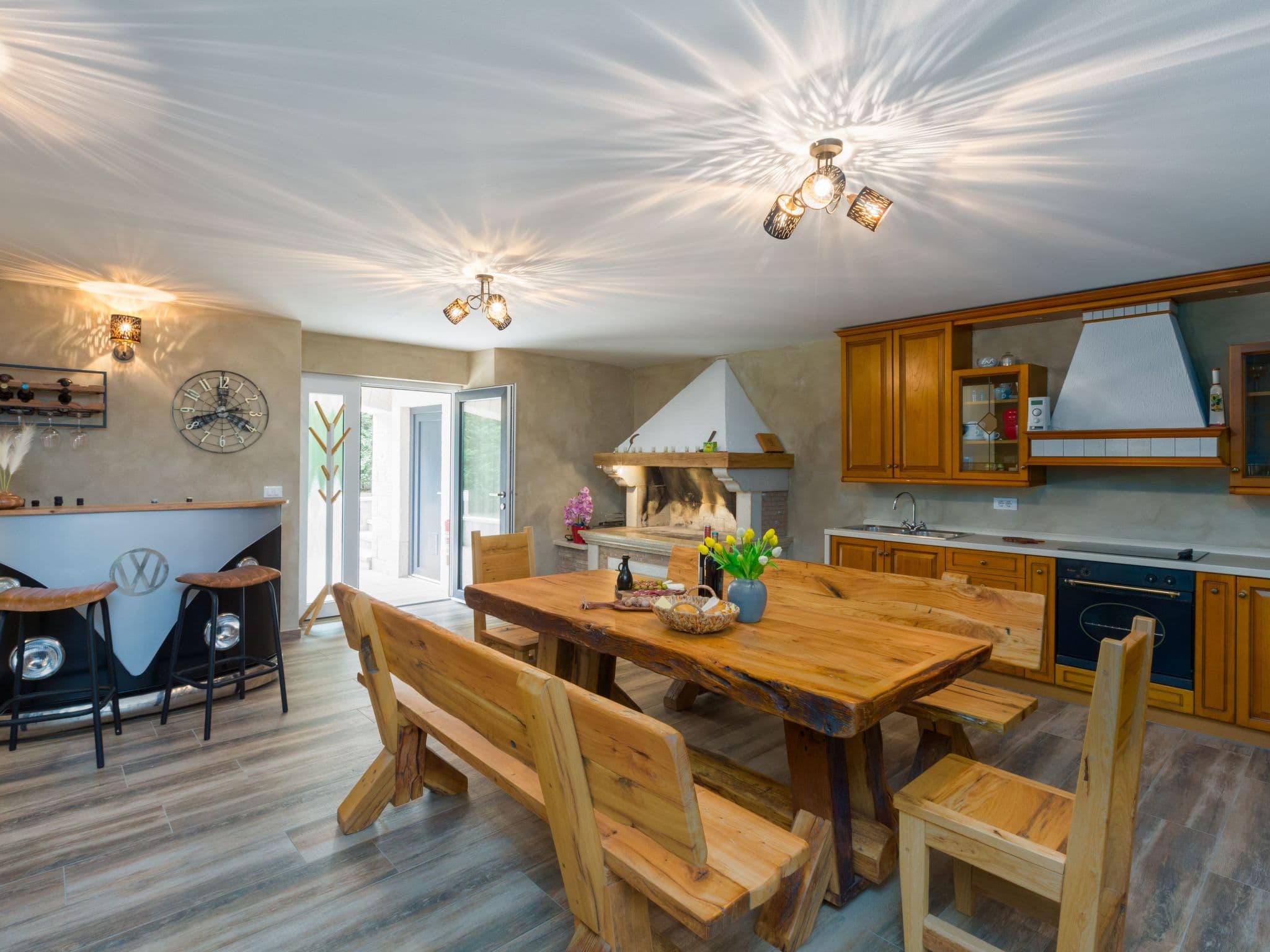 Kitchen / Dining Room