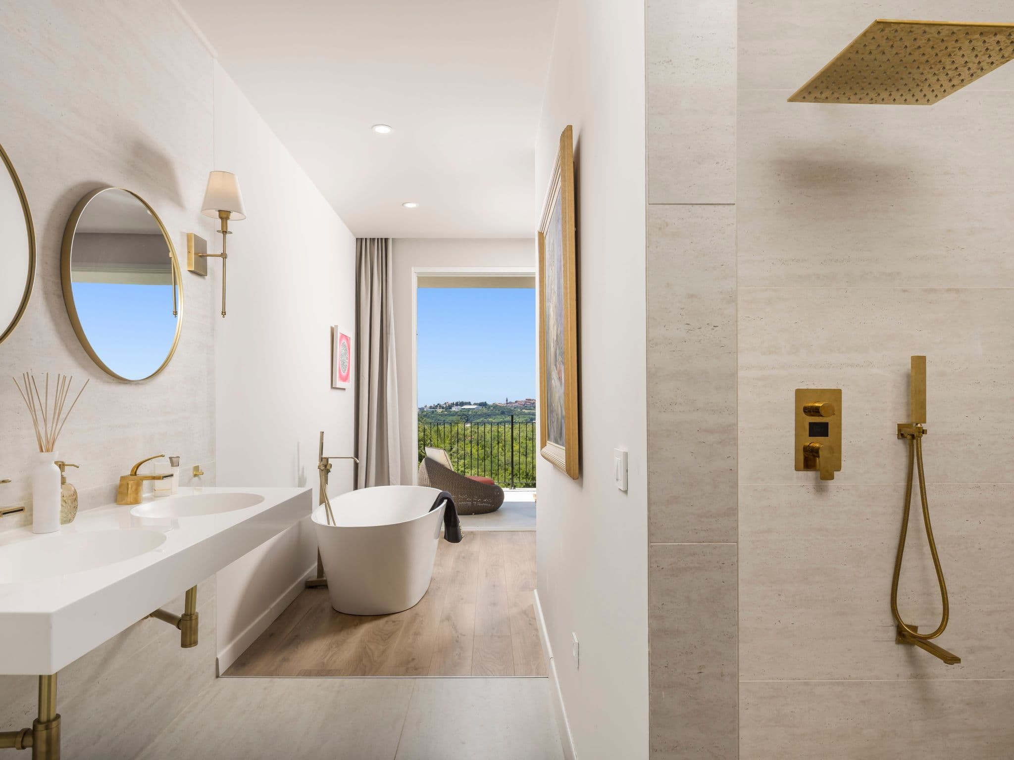 Bathroom / Wellness