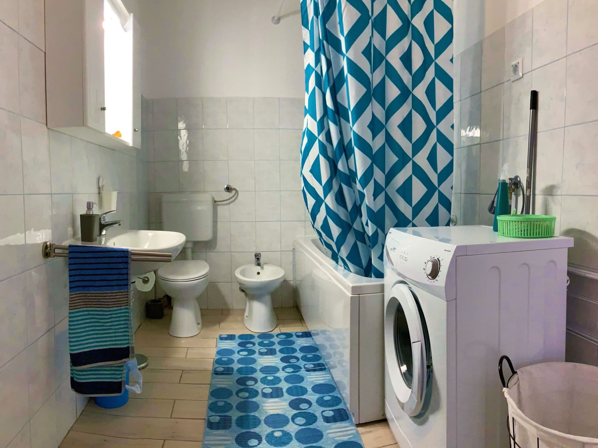 Bathroom / Wellness