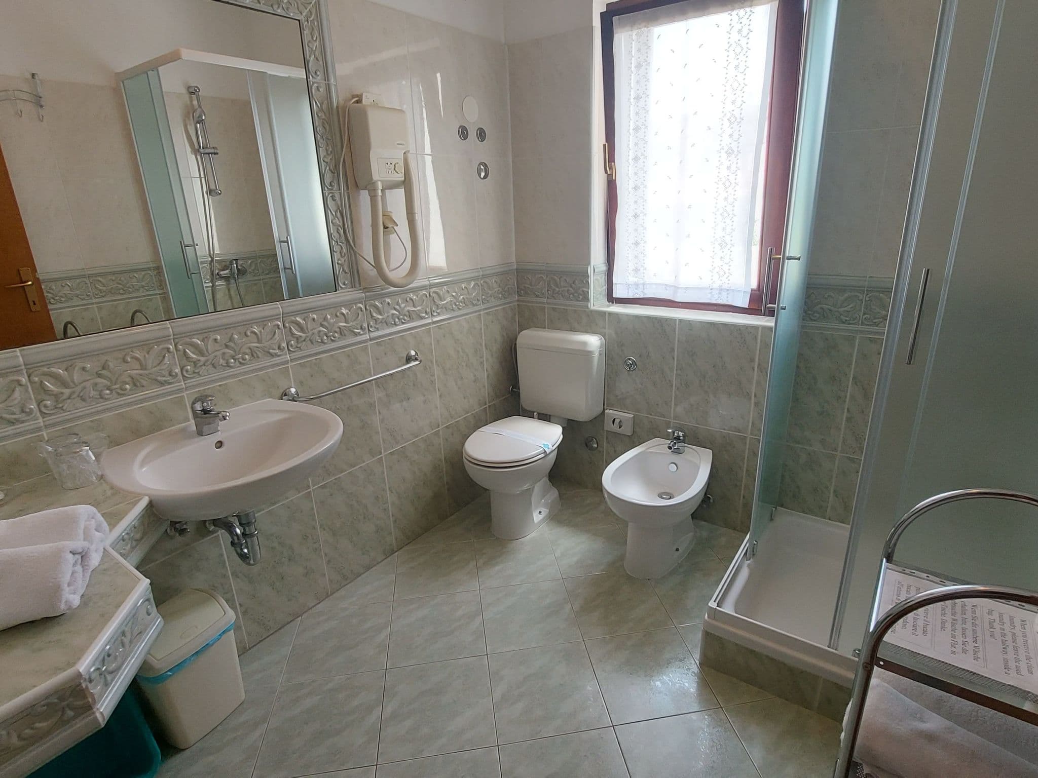 Bathroom / Wellness