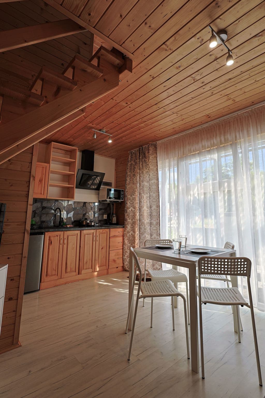 Gallery Image 11