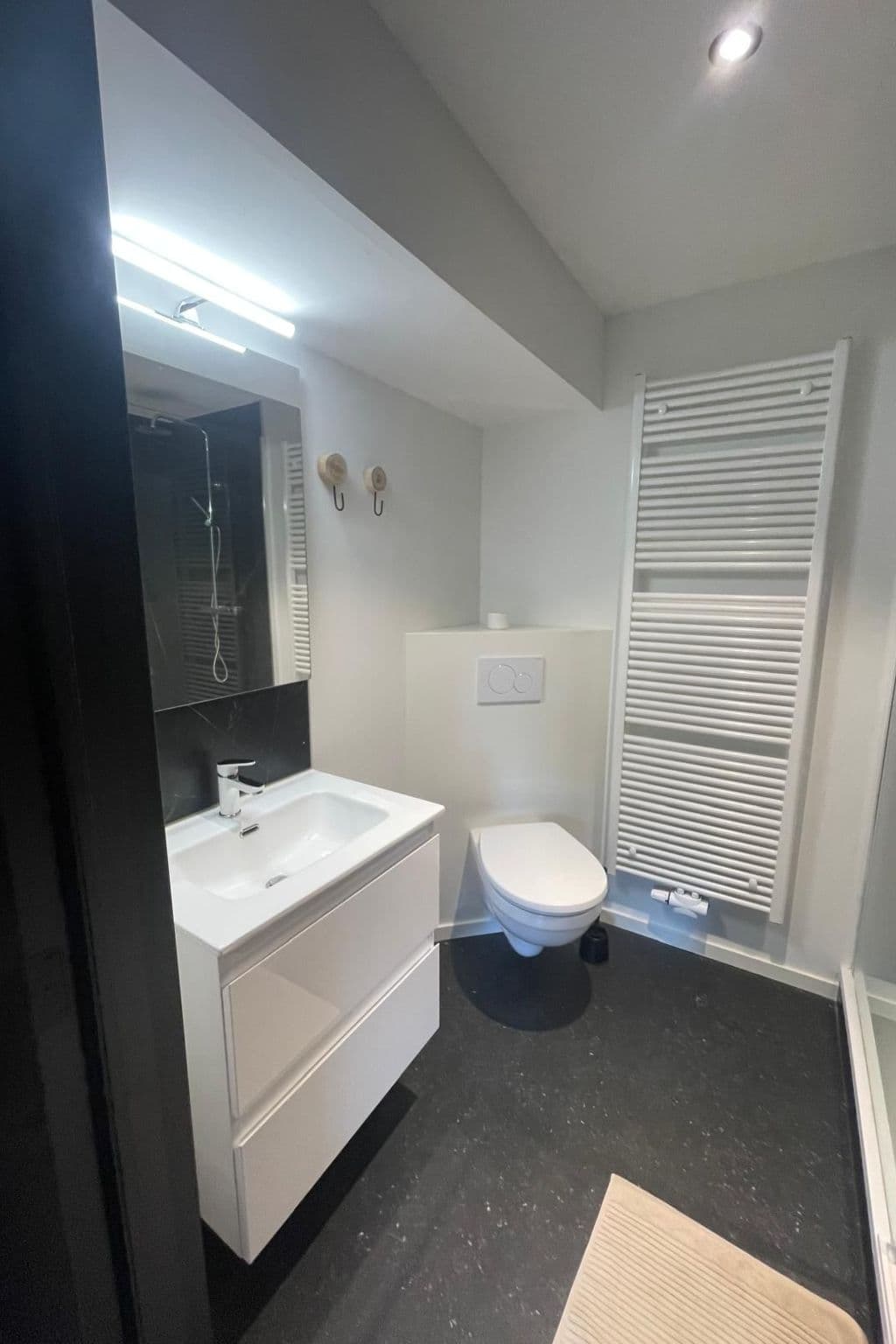 Gallery Image 21