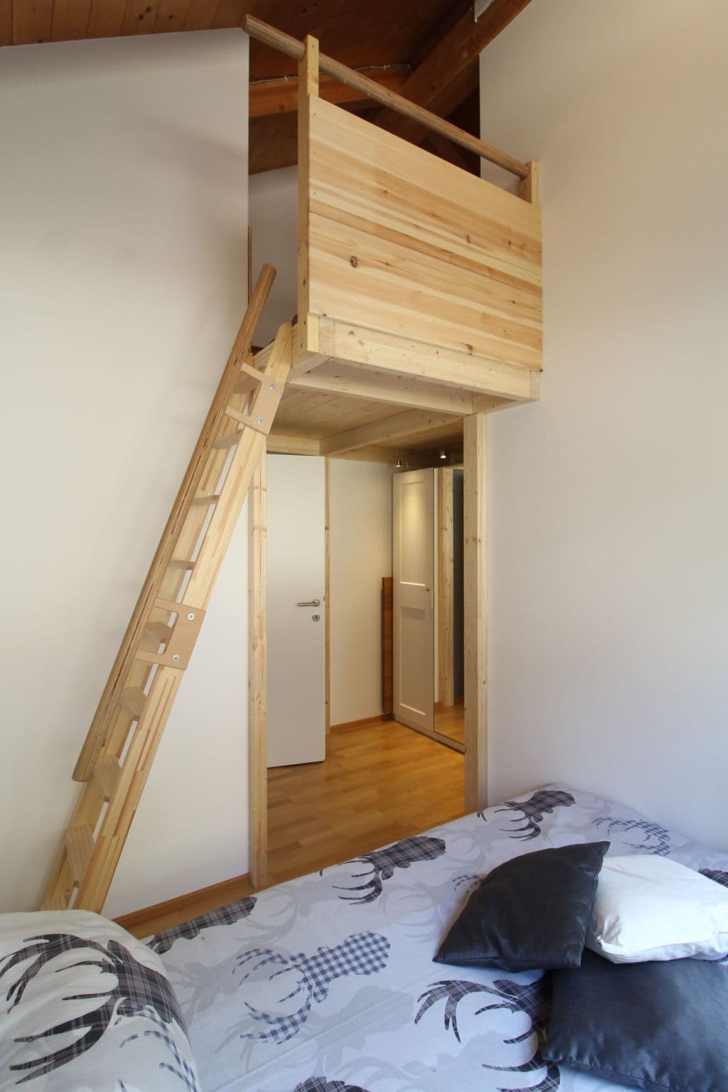 Gallery Image 14