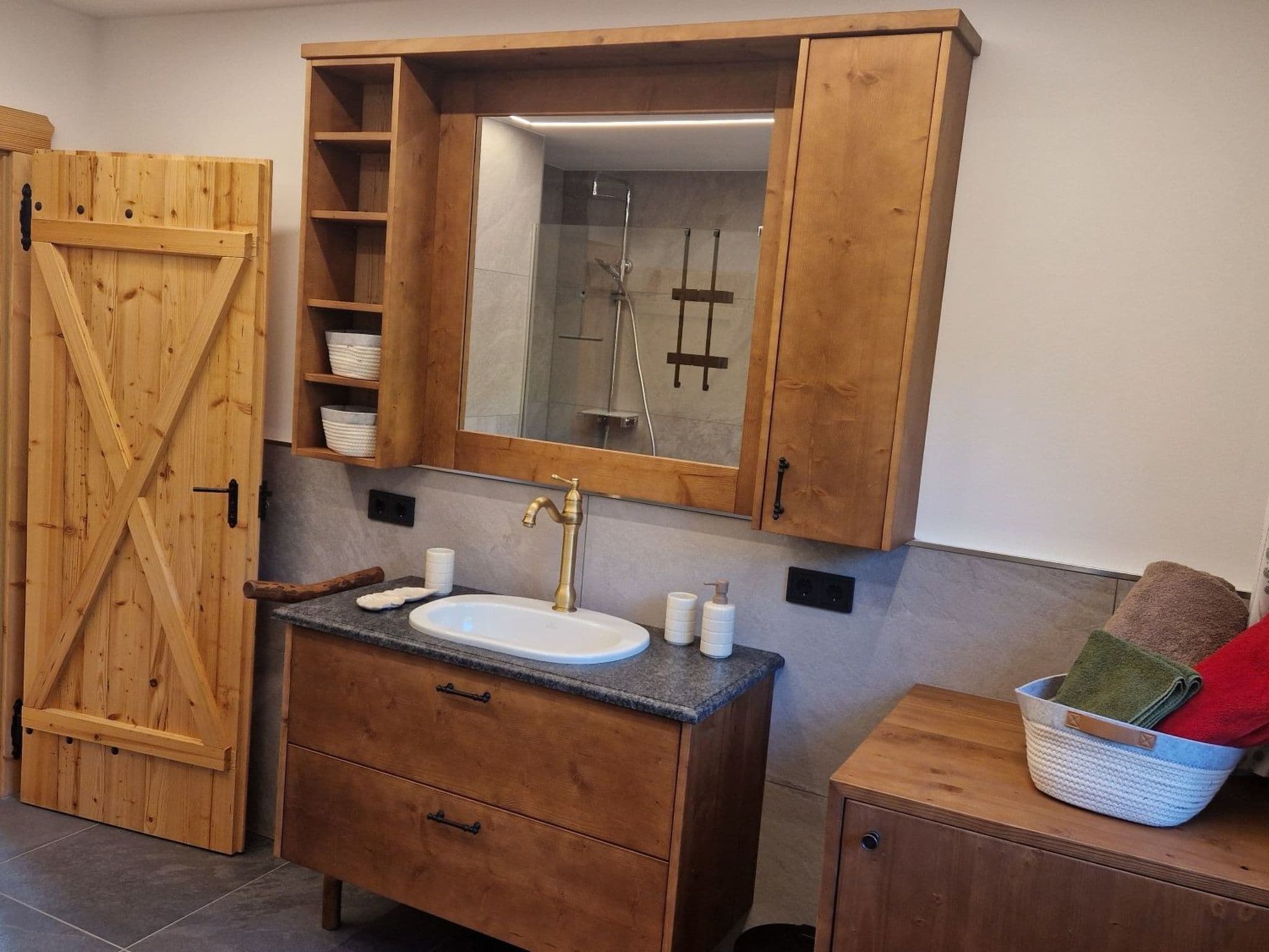 Bathroom / Wellness
