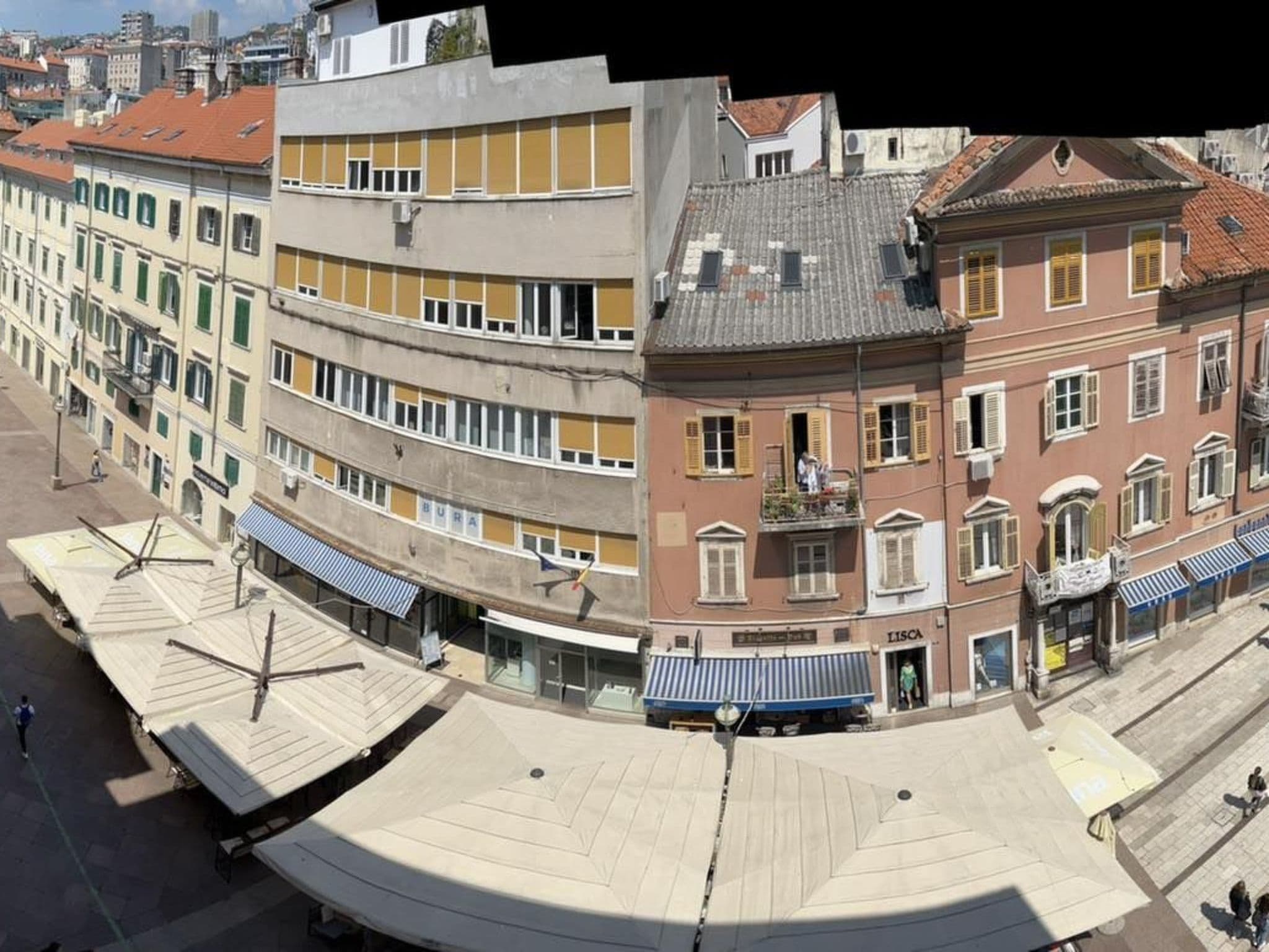 Gallery Image 25