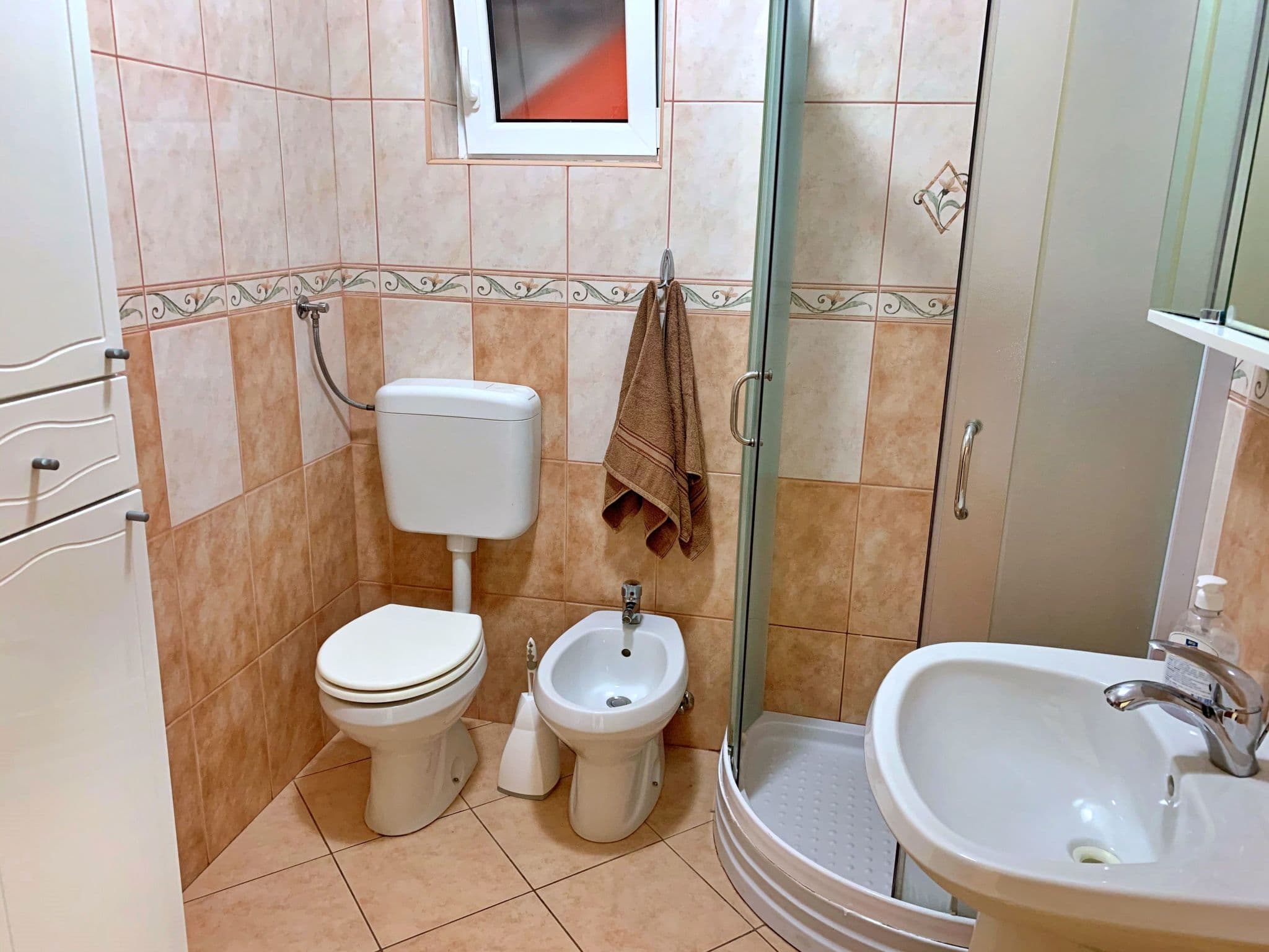 Gallery Image 19