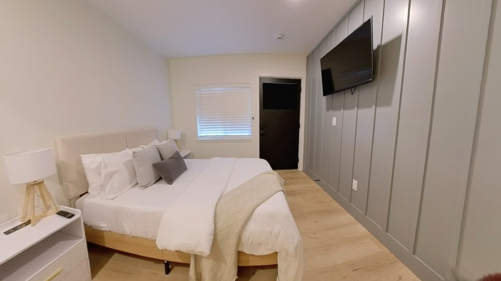 Pet Friendly Studio Next To Food Pavilion