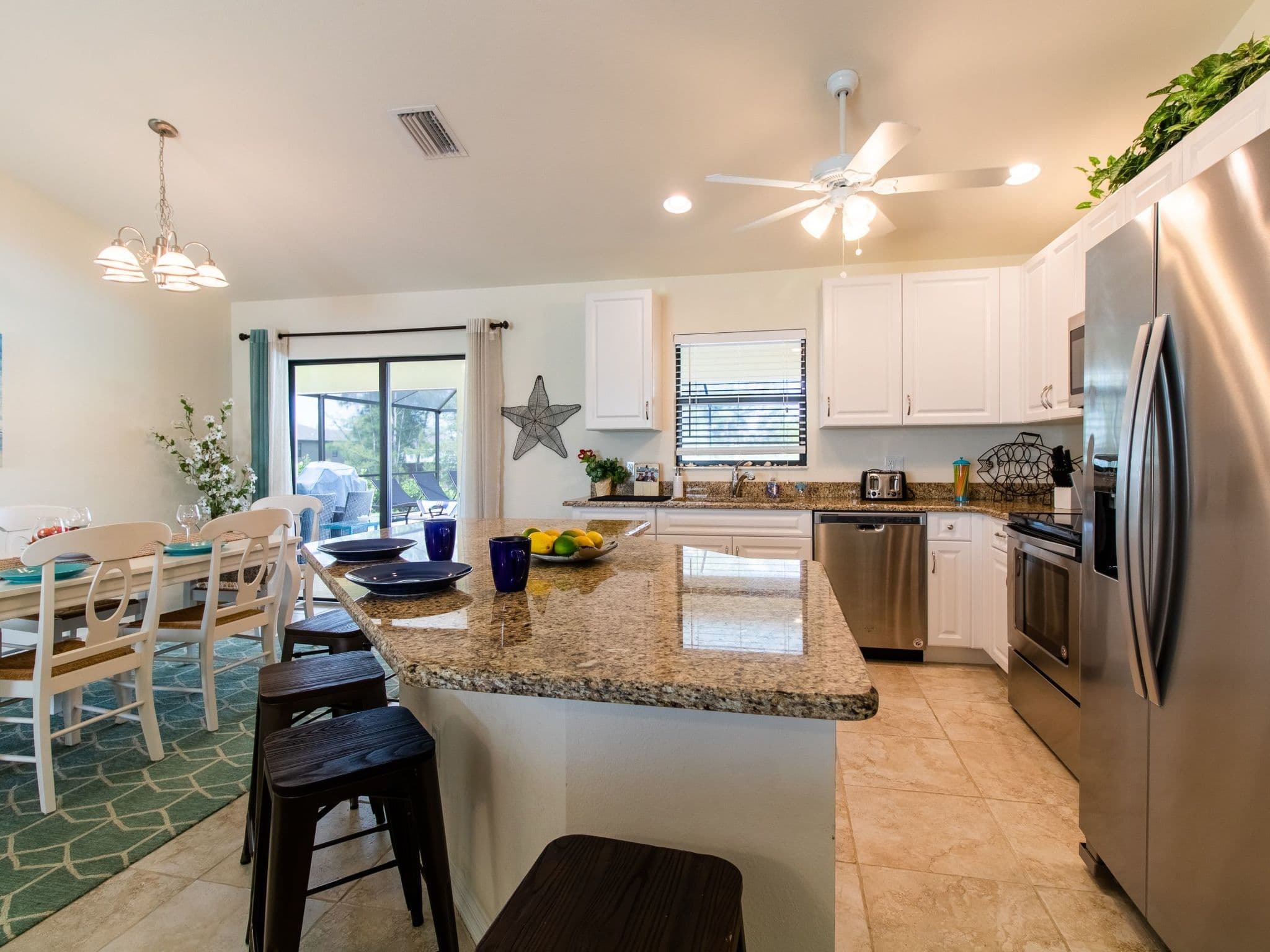 Kitchen / Dining Room