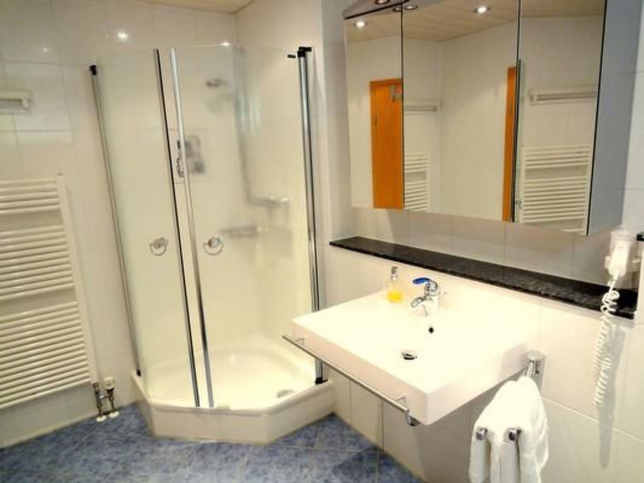 Gallery Image 8
