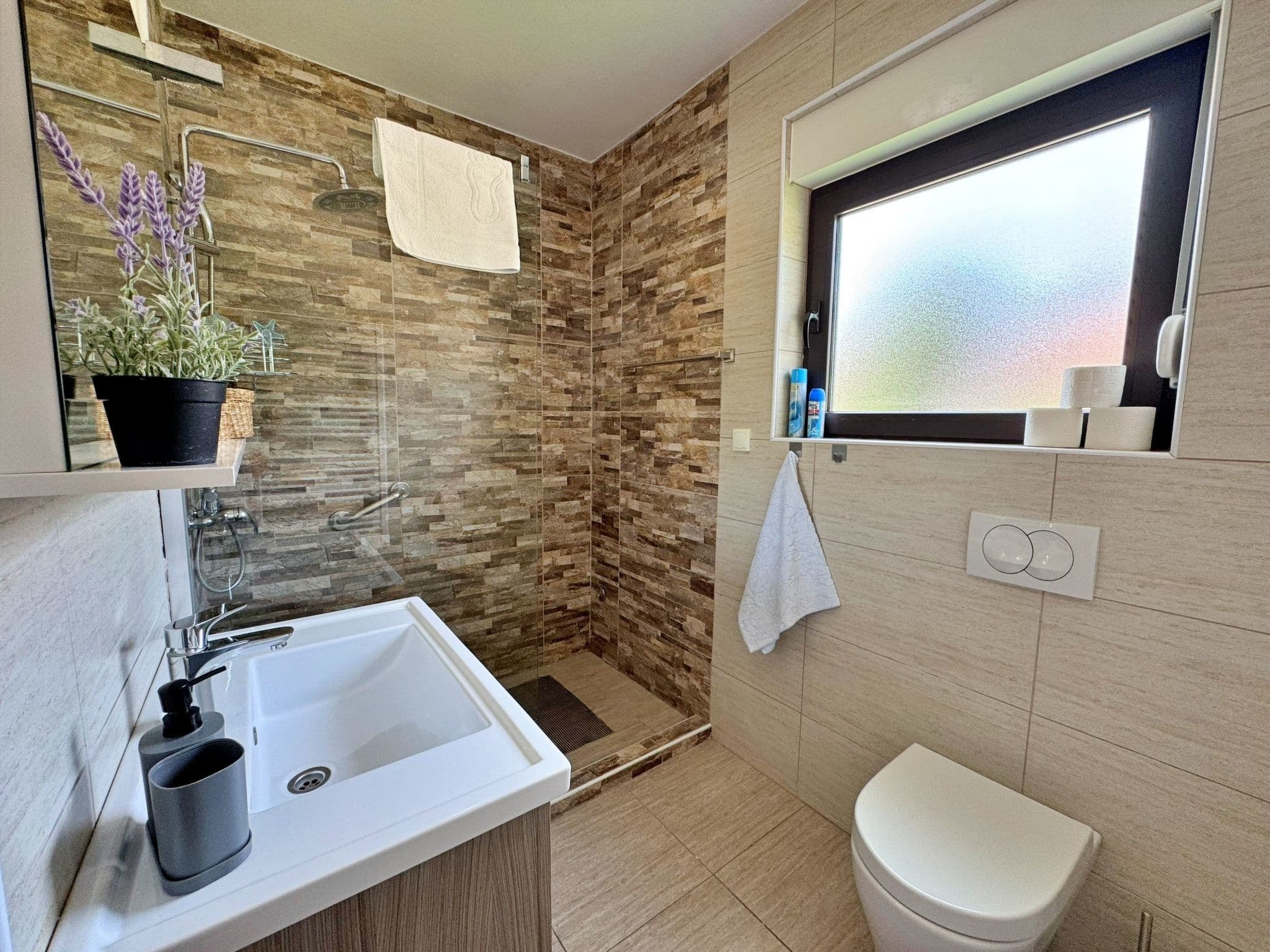 Bathroom / Wellness